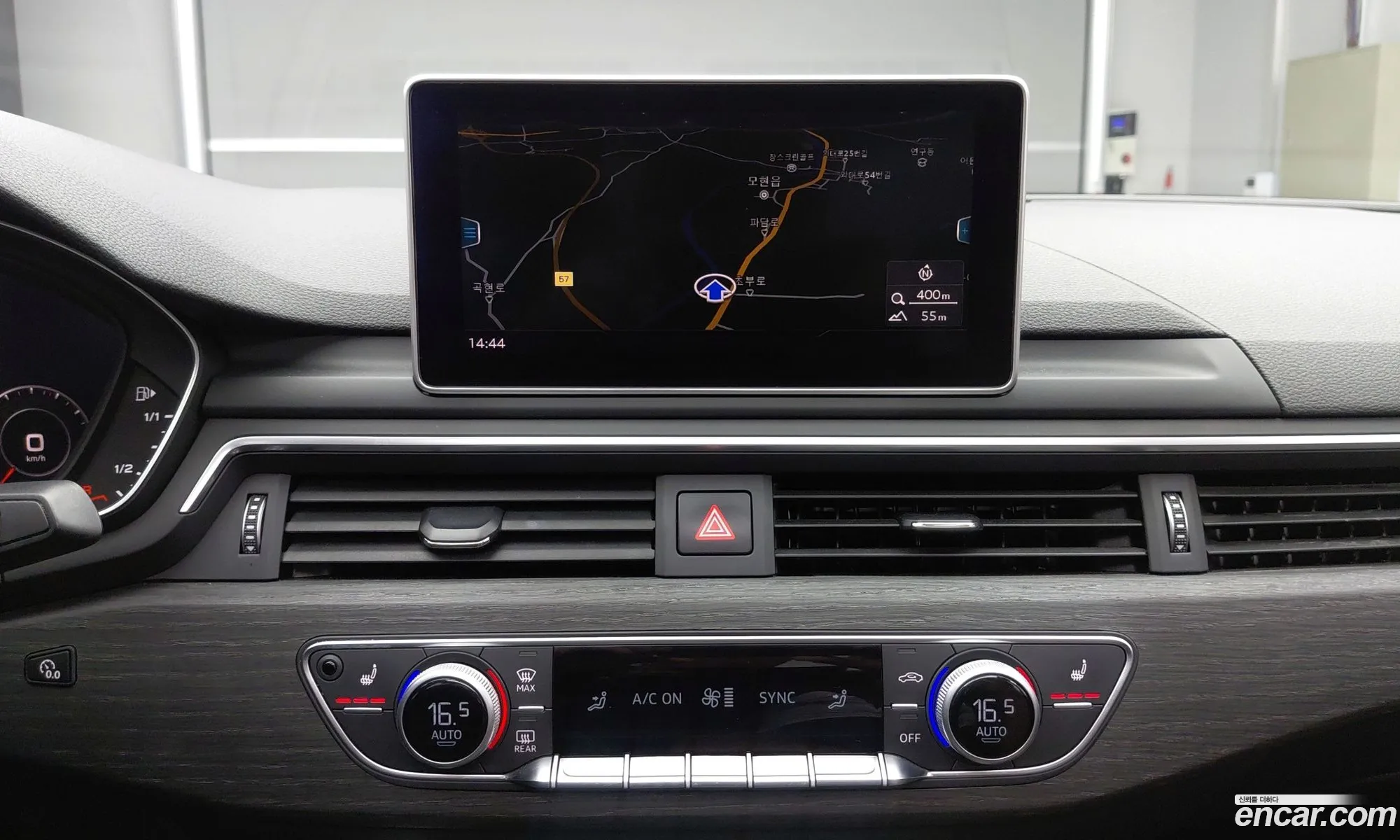 Audi A4 2019 — 18