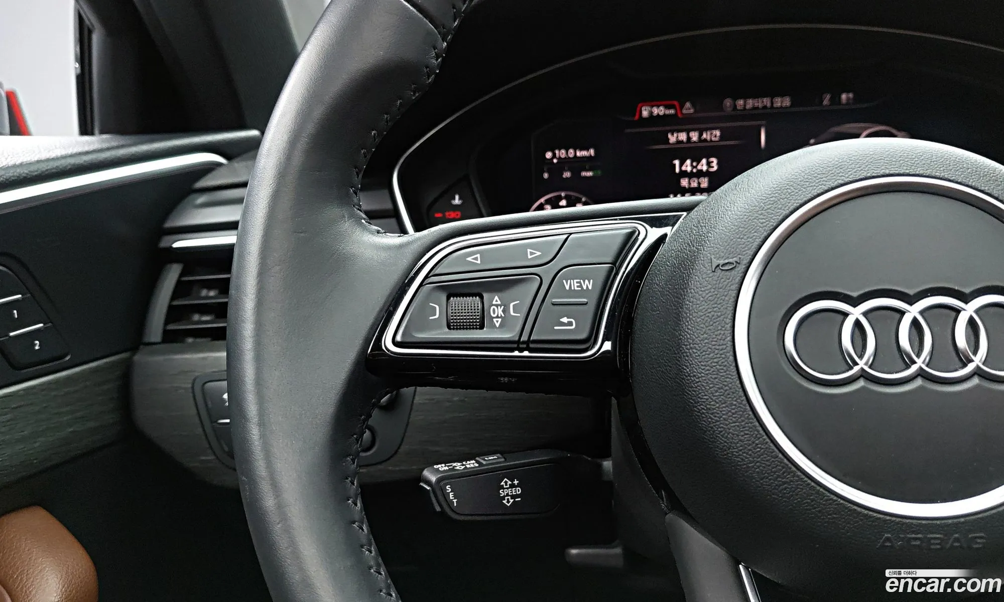Audi A4 2019 — 12