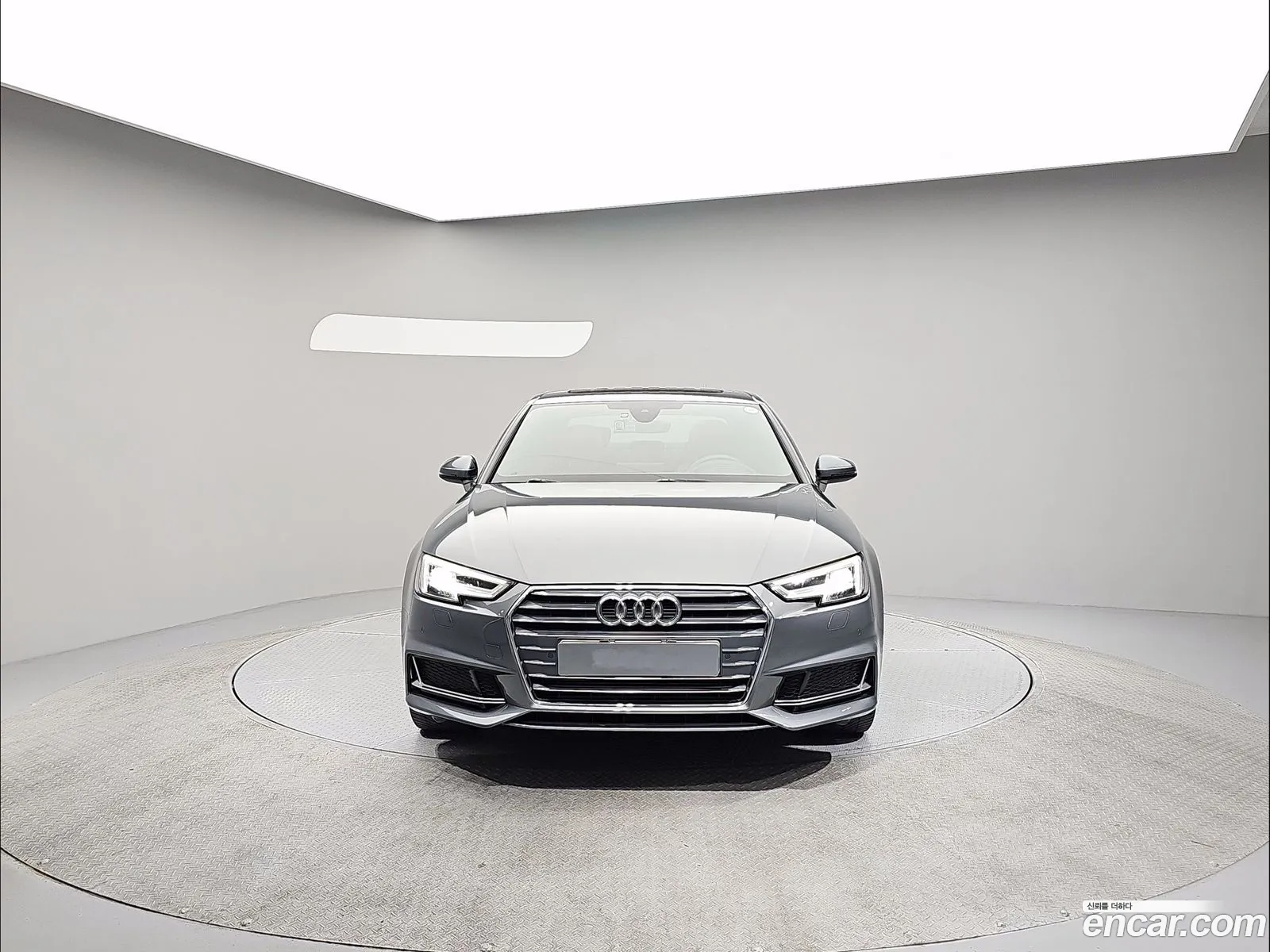 Audi A4 2019 — 7