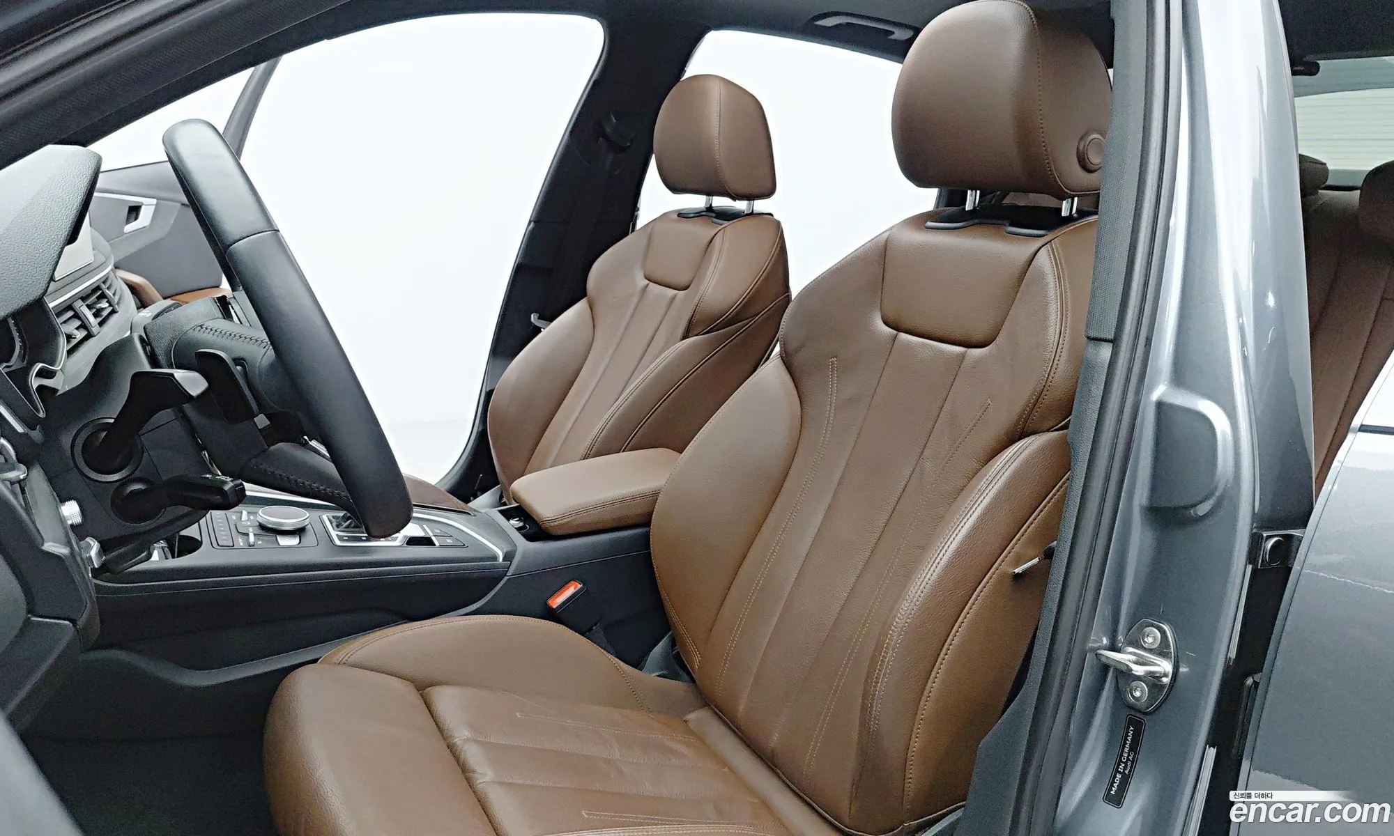 Audi A4 2019 — 17