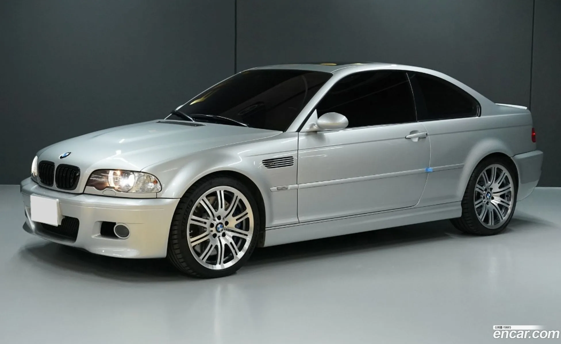 BMW M3 2004 — 18