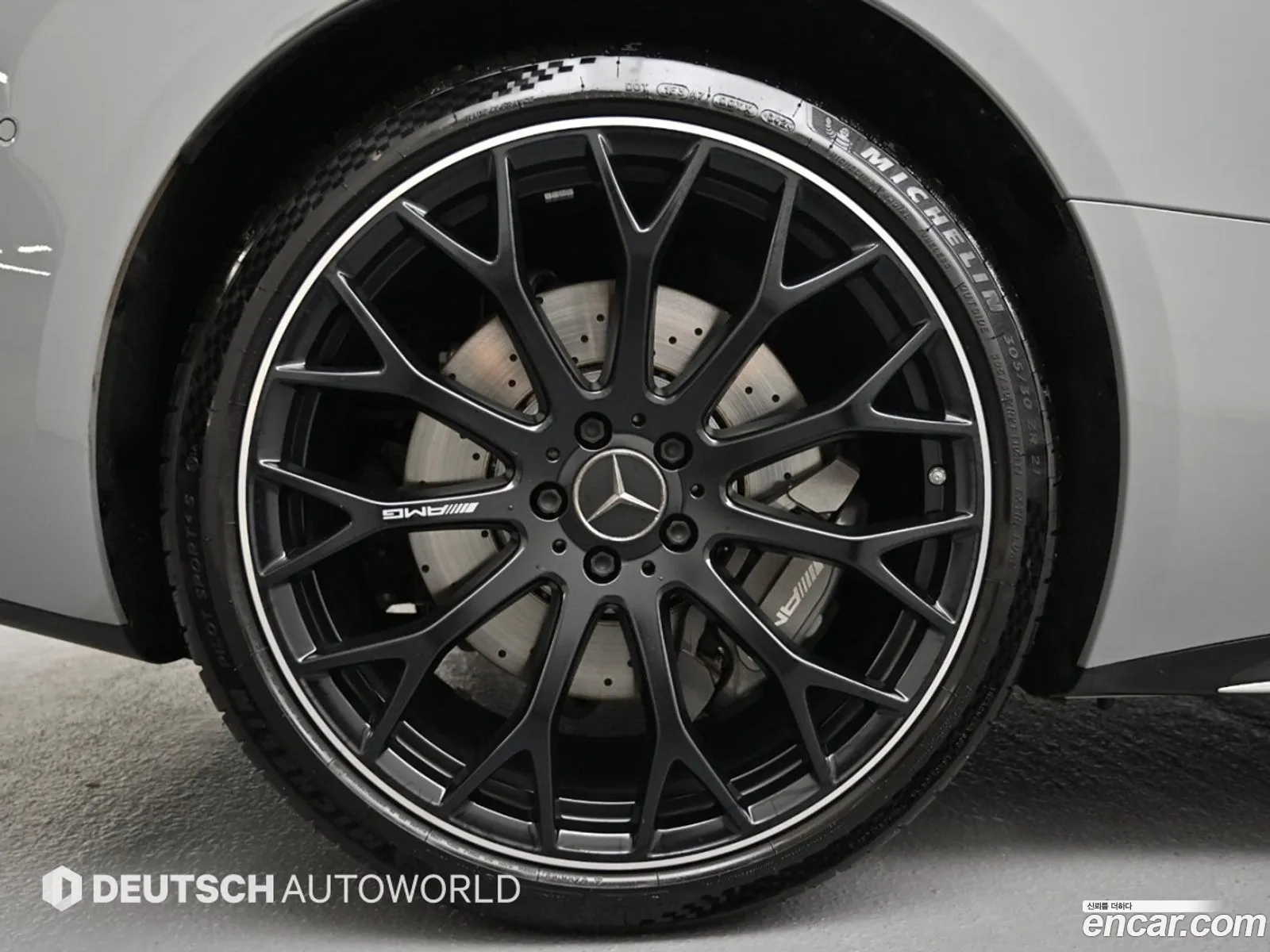 Mercedes-Benz SL-Class R232 2025 — 19