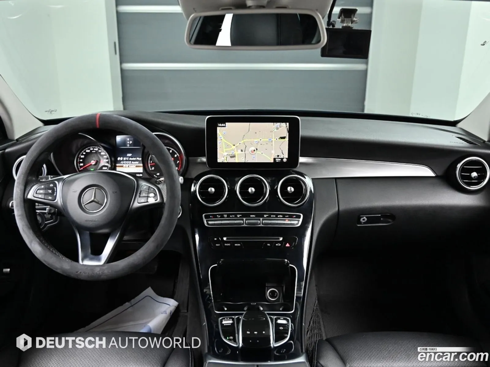 Mercedes-Benz C-Class W205 2017 — 16