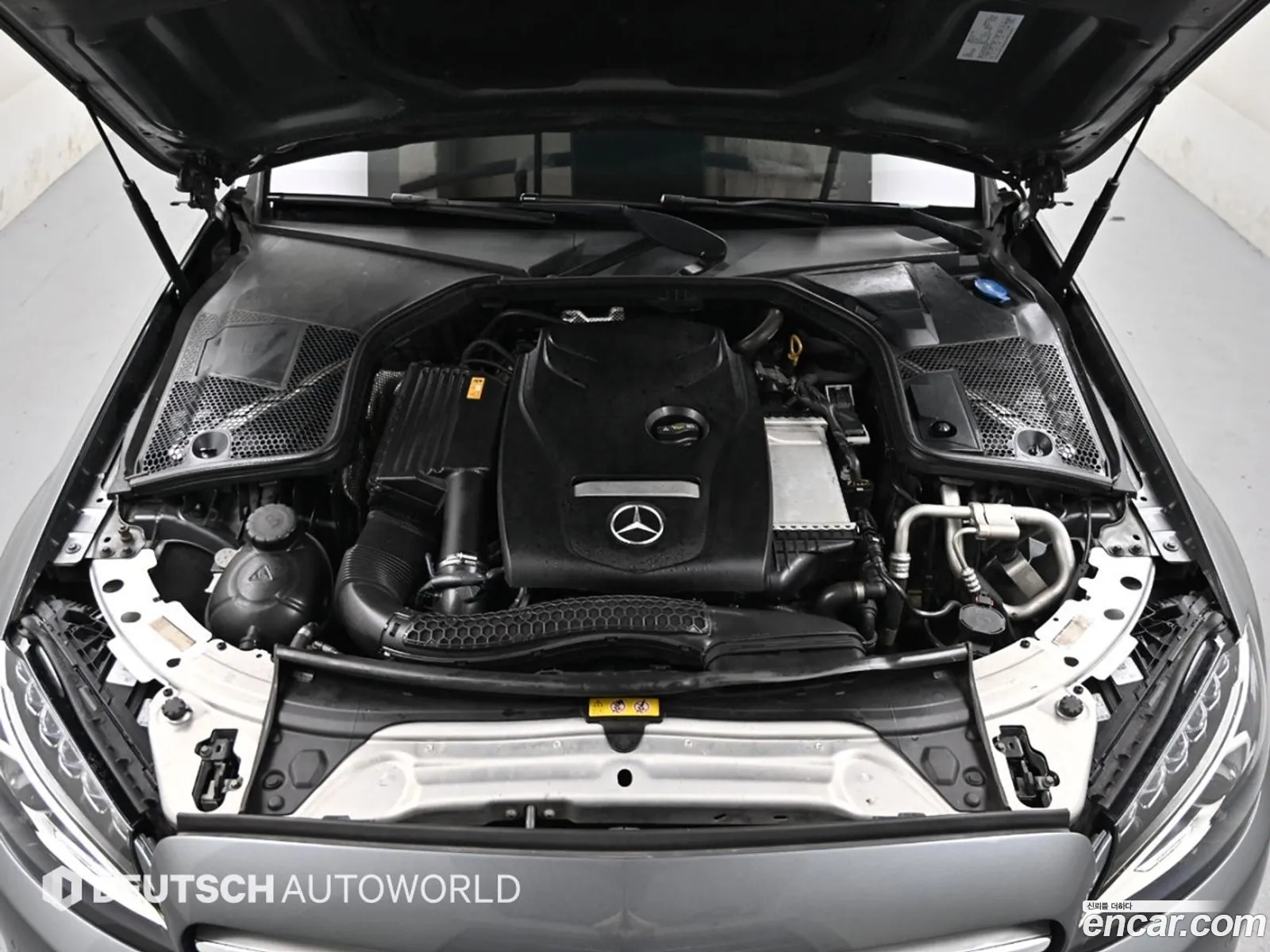 Mercedes-Benz C-Class W205 2017 — 5