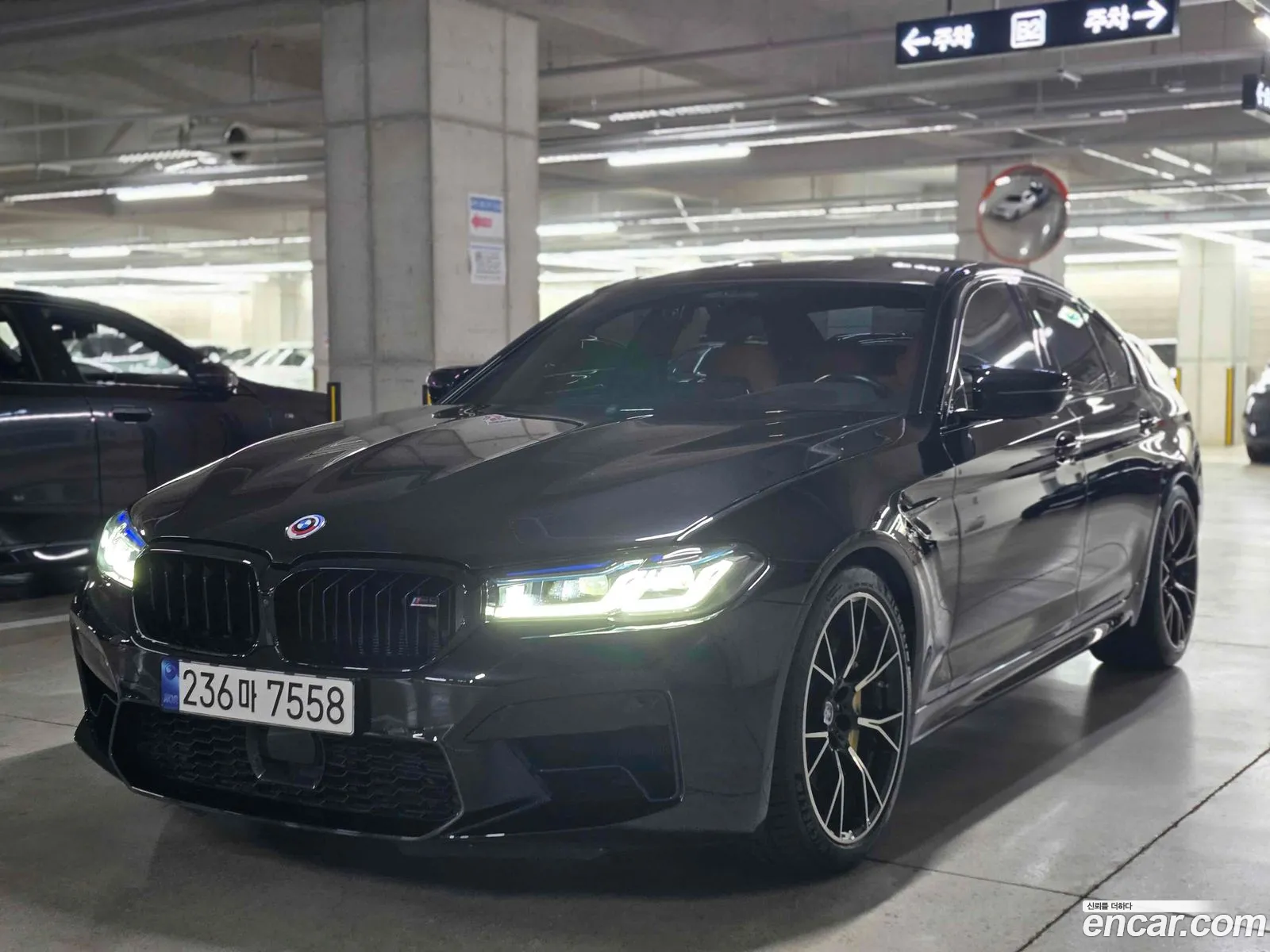 BMW M5 2023 — 3