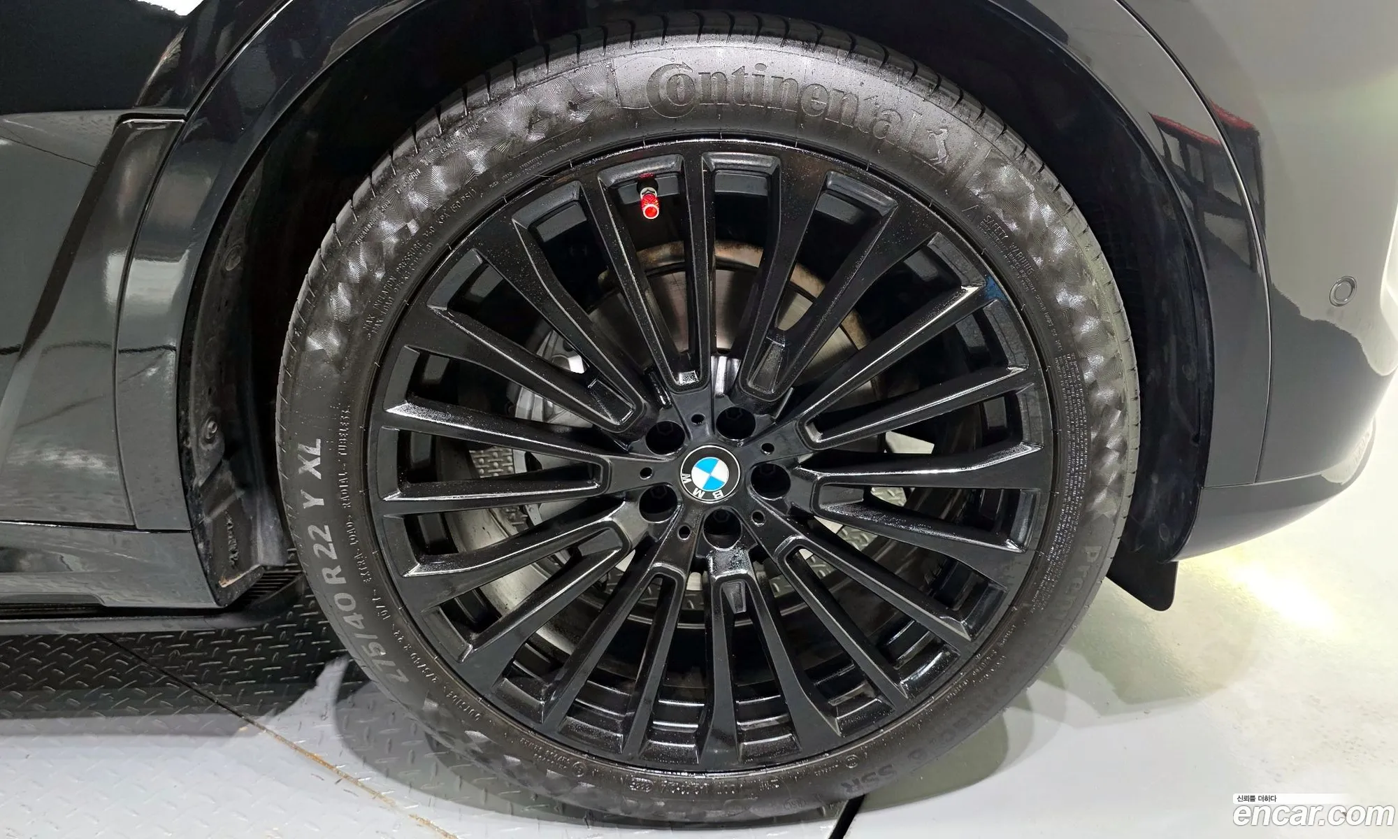 BMW X7 2025 WBA21EM04S9089967 — 12