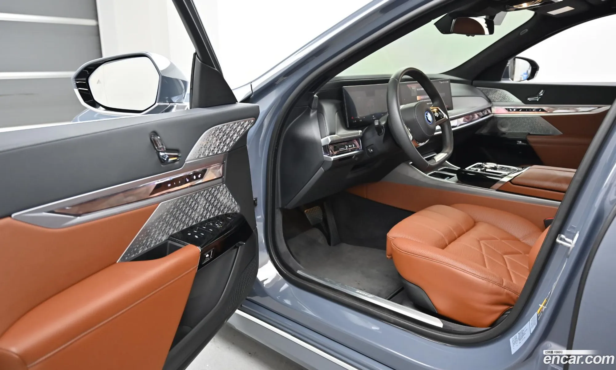 BMW i7 2023 — 17
