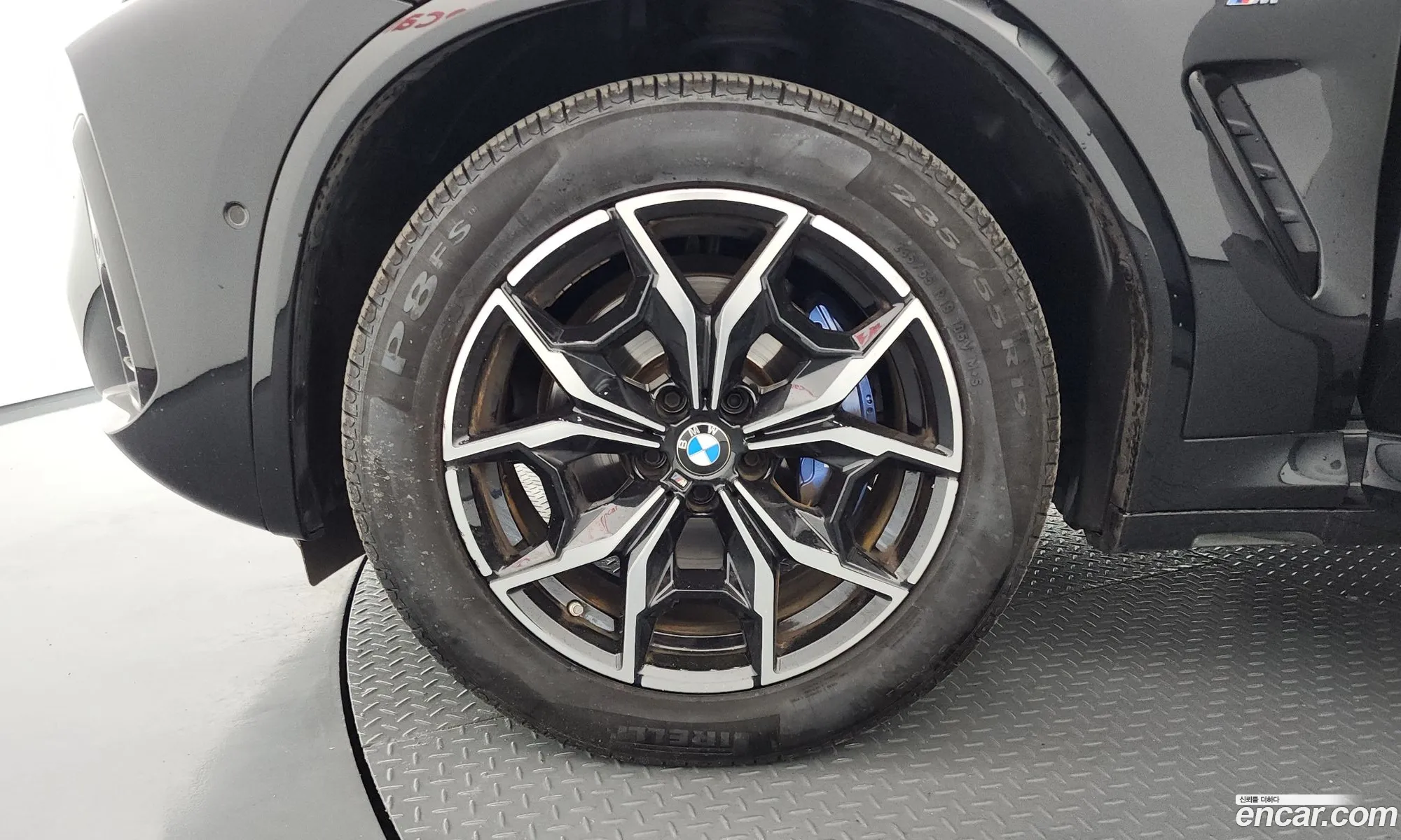 BMW X3 2023 WBA31DP06P9S05056 — 4