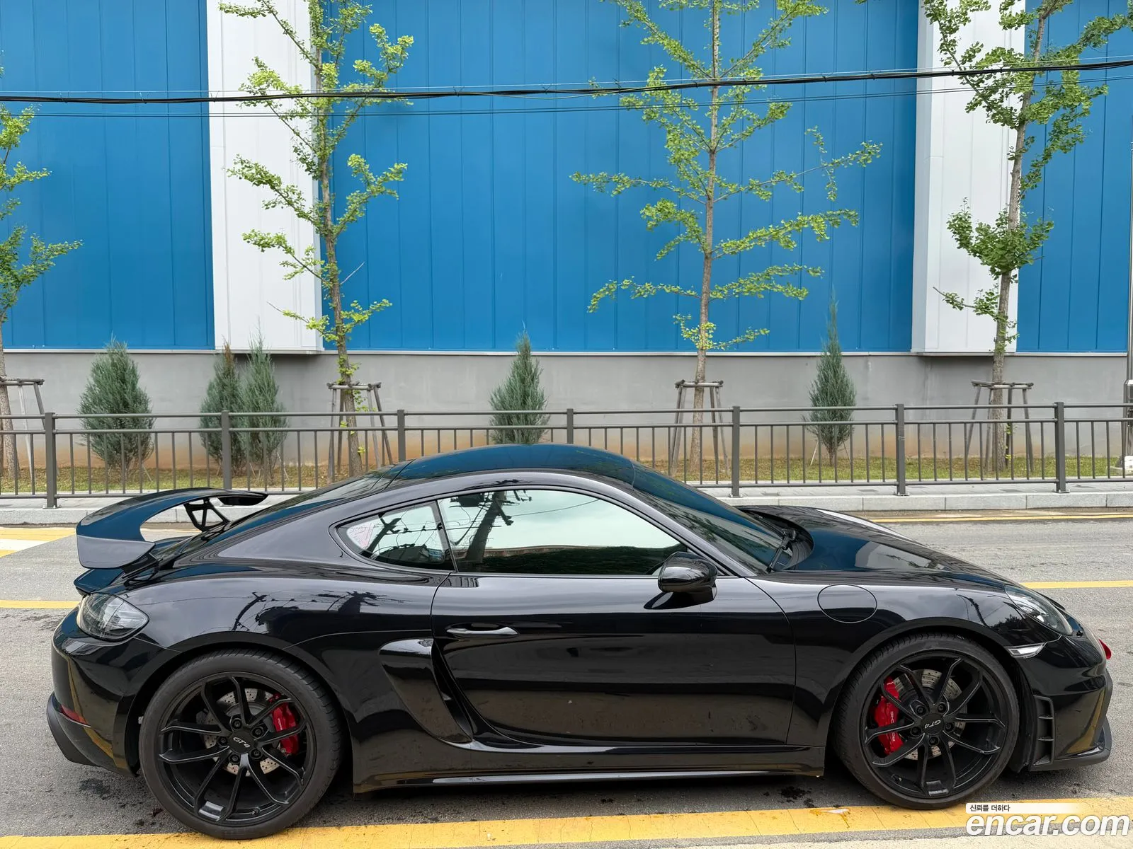 Porsche 718 Cayman 2021 — 14