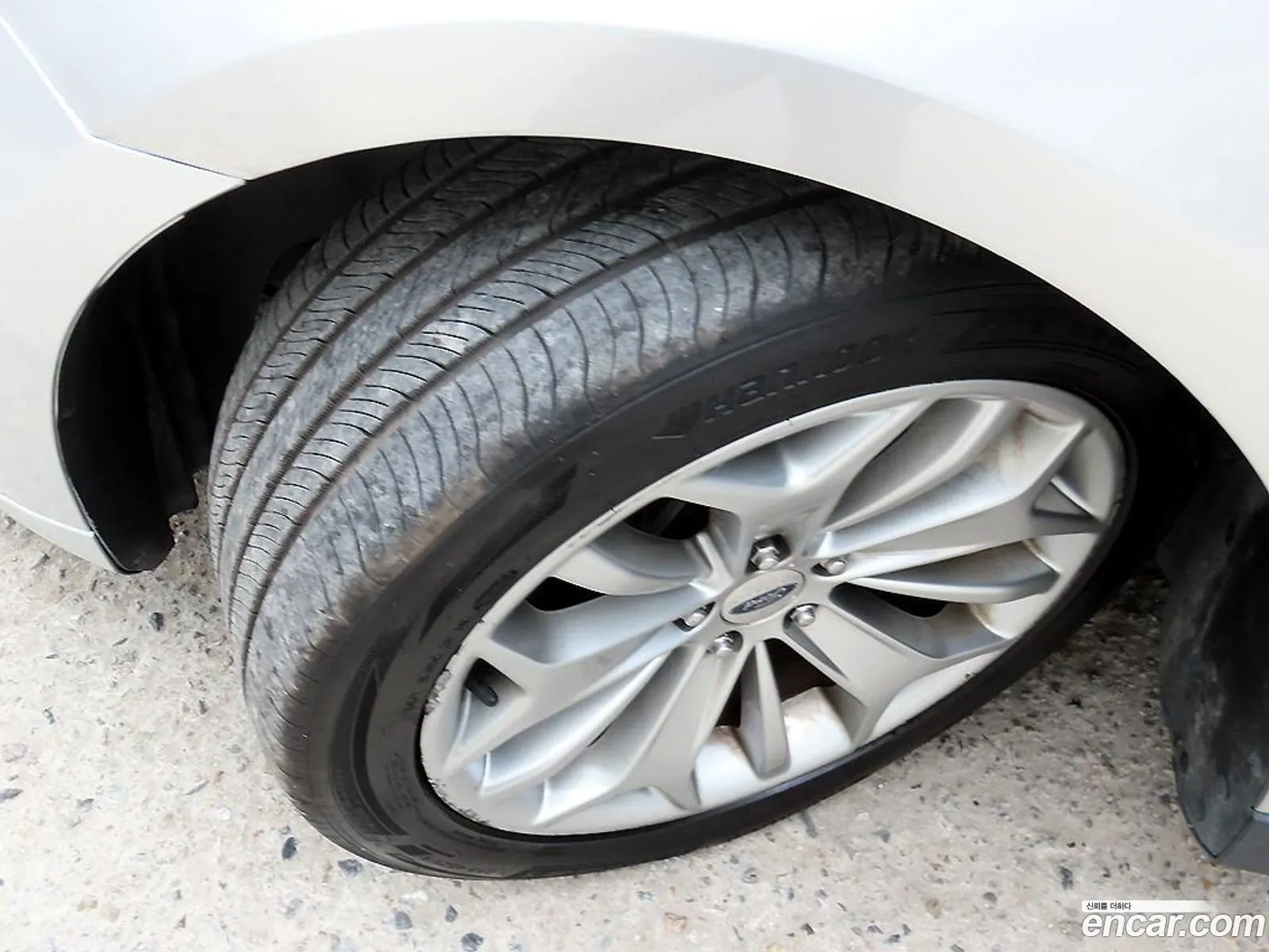 Ford Taurus 2015 — 3