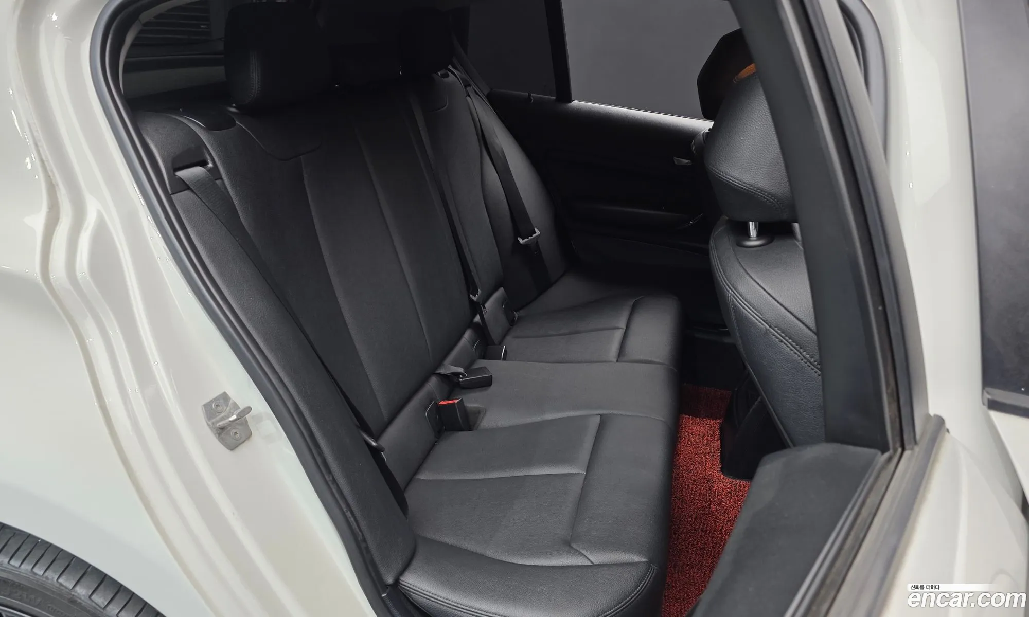 BMW 1 Series 2016 WBA1S5101G5D22945 — 13