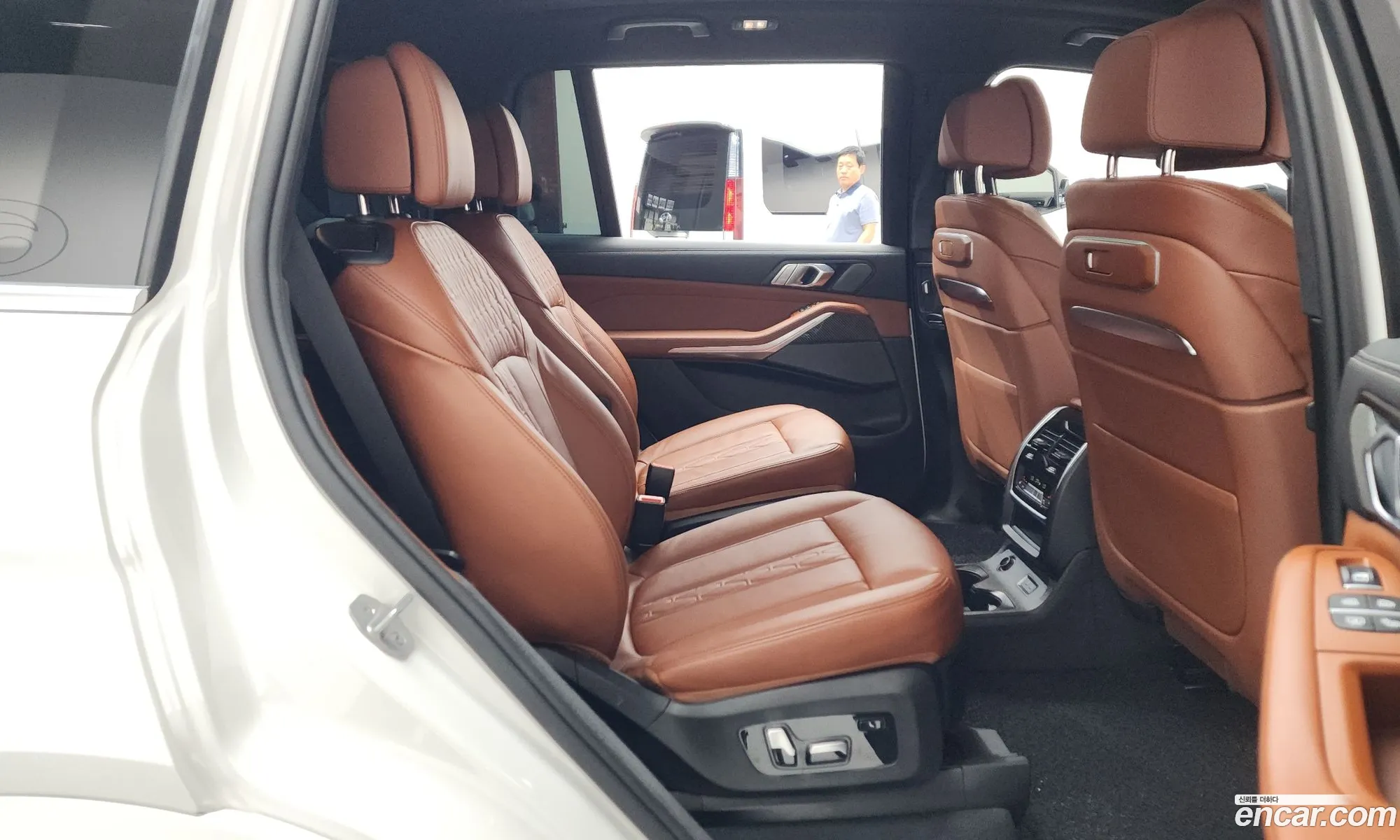 BMW X7 2025 WBA21EM09S9038710 — 26