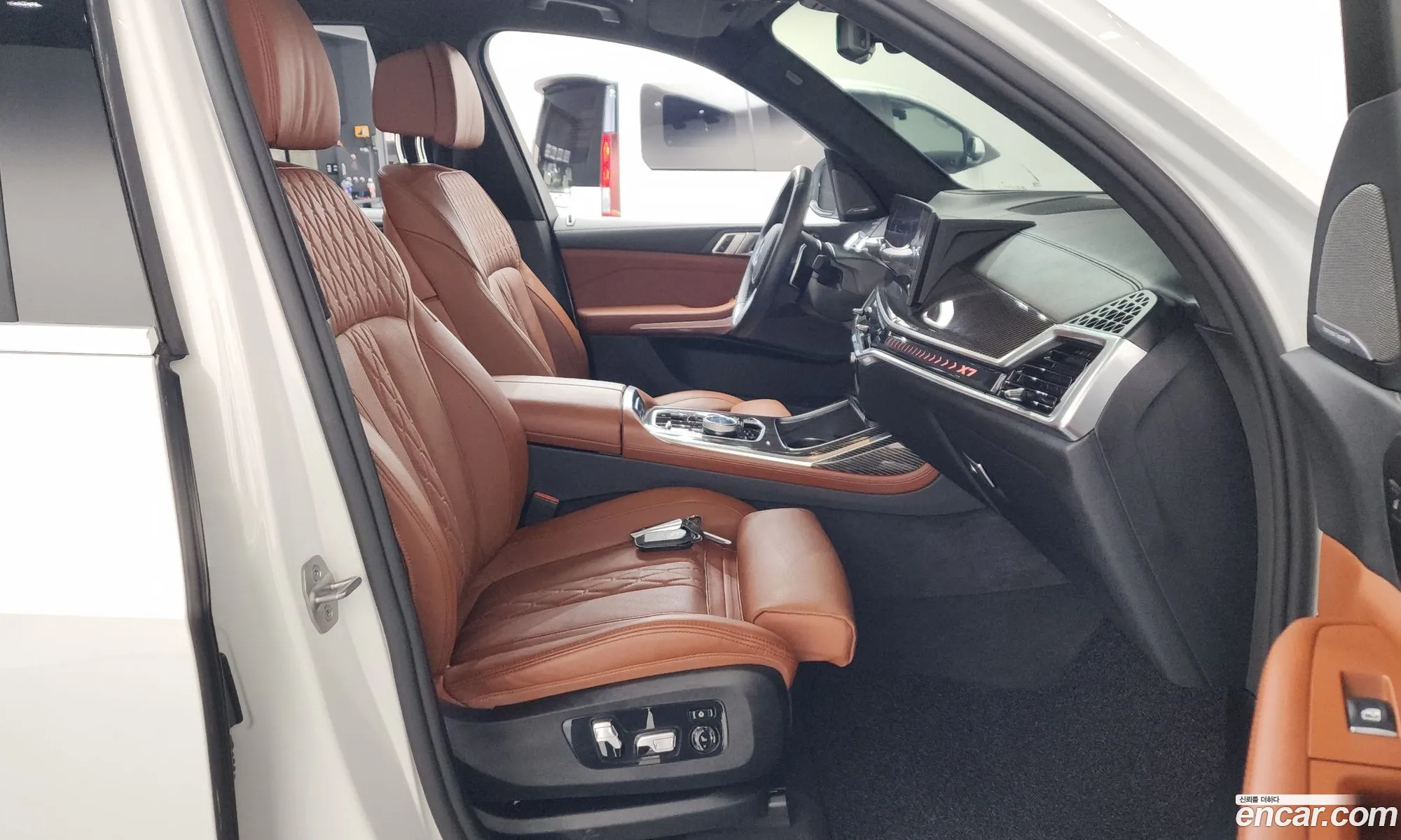 BMW X7 2025 WBA21EM09S9038710 — 12