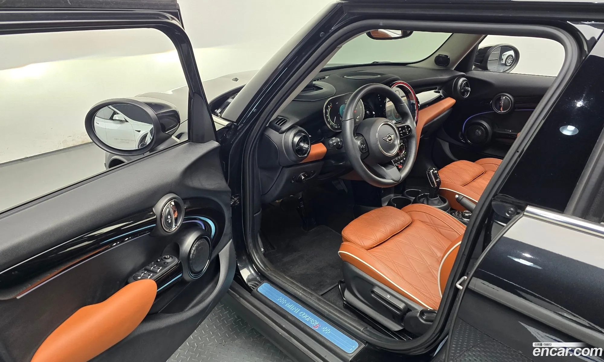 Mini Cooper S 2022 WMW61DK03P2T41061 — 6