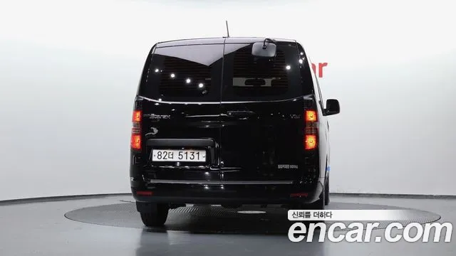 Hyundai Grand Starex 2020 — 3