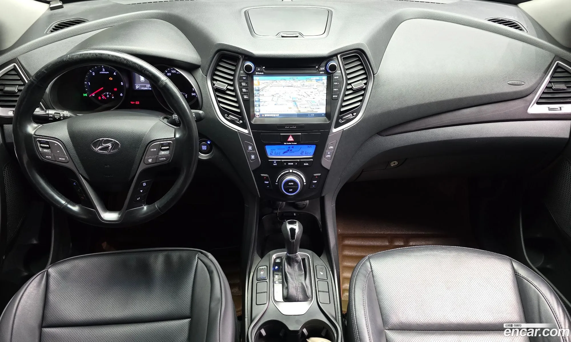 Hyundai Santa Fe DM 2012 — 2