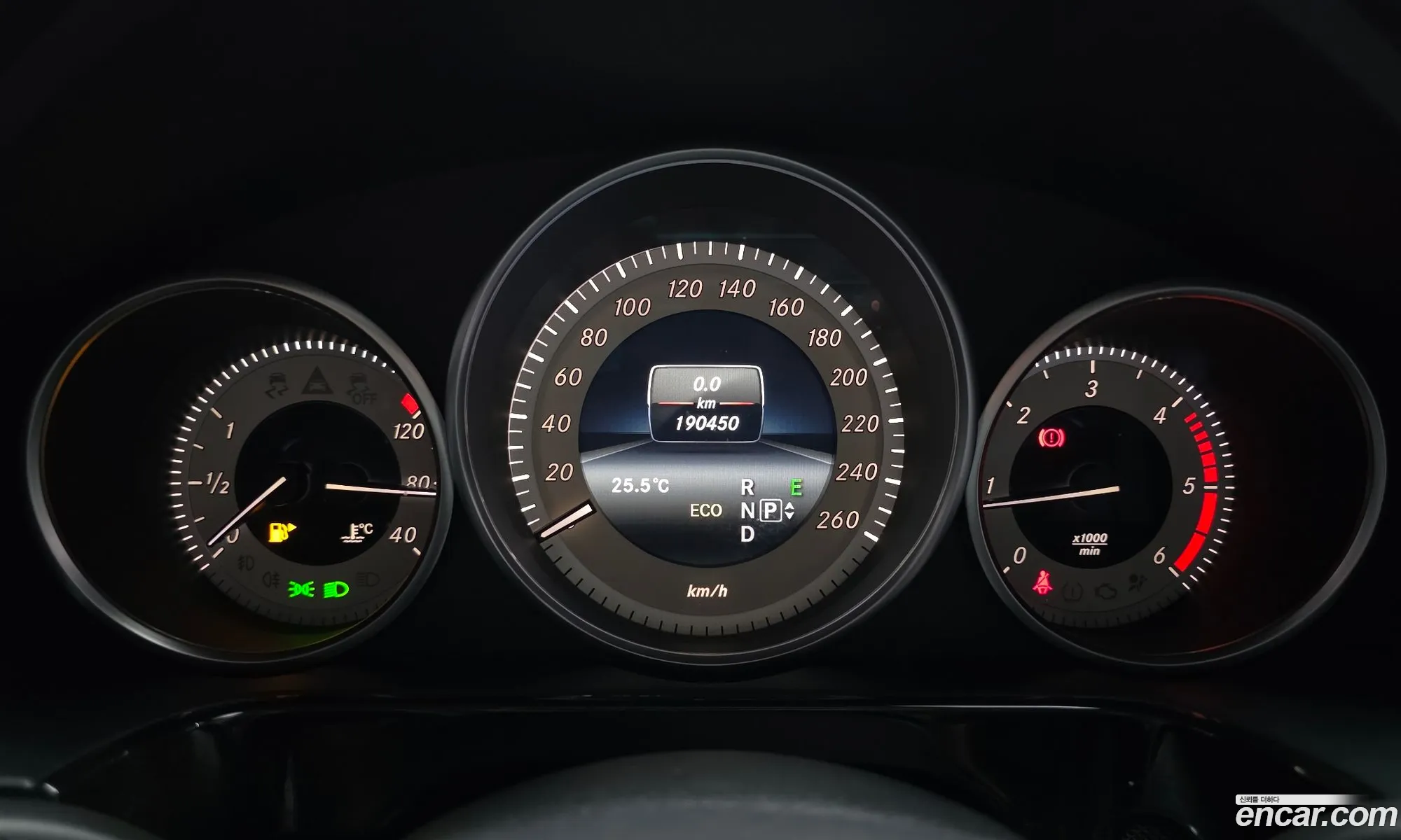 Mercedes-Benz E-Class W212 2013 WDDHF8CB5EA882593 — 7
