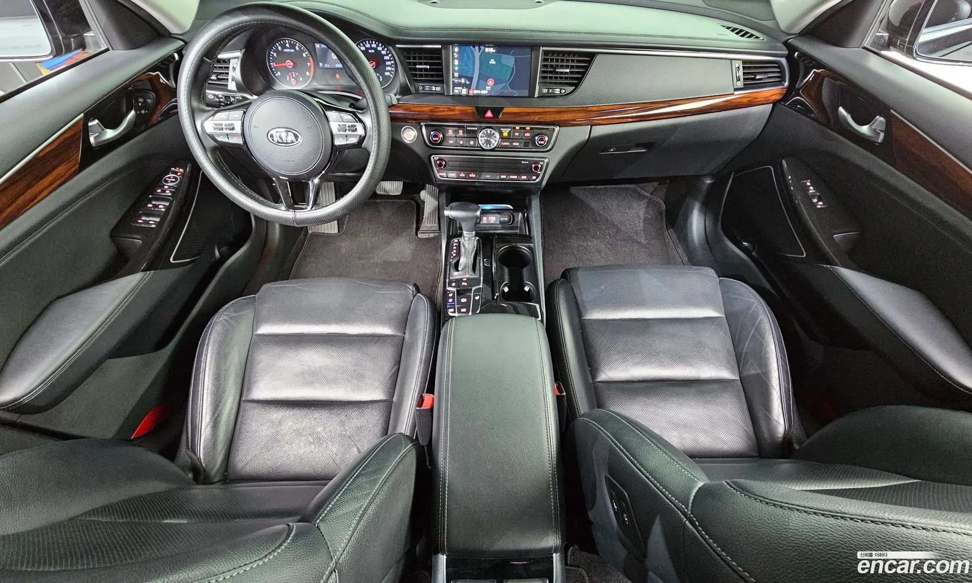 Kia K7 2016 — 2