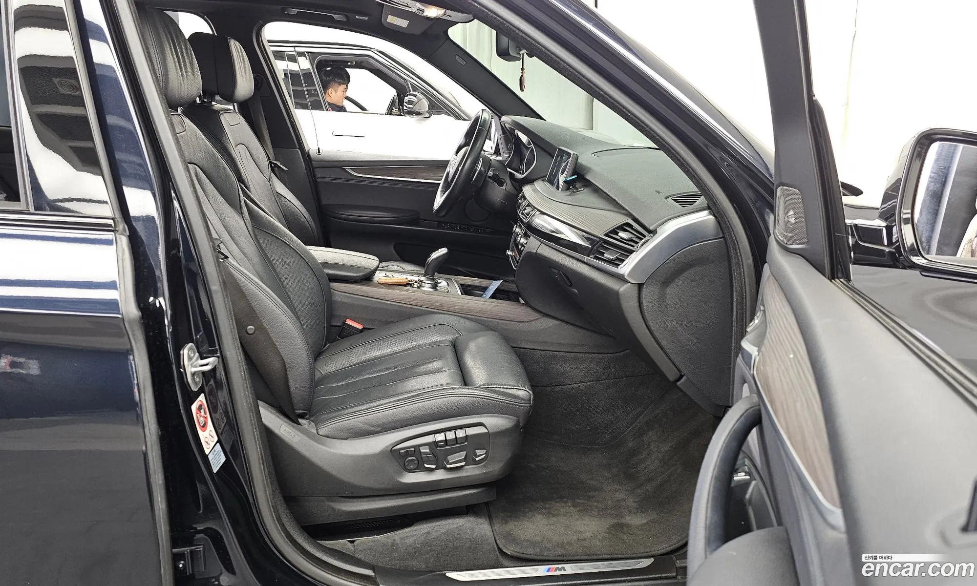 BMW X5 2017 WBAKS6103H0N65663 — 2
