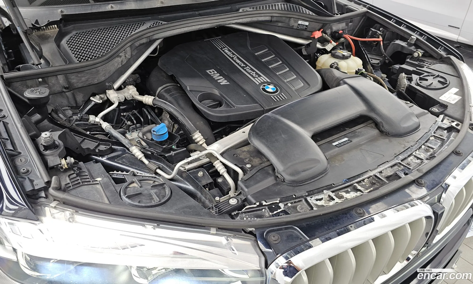 BMW X5 2017 WBAKS6103H0N65663 — 16