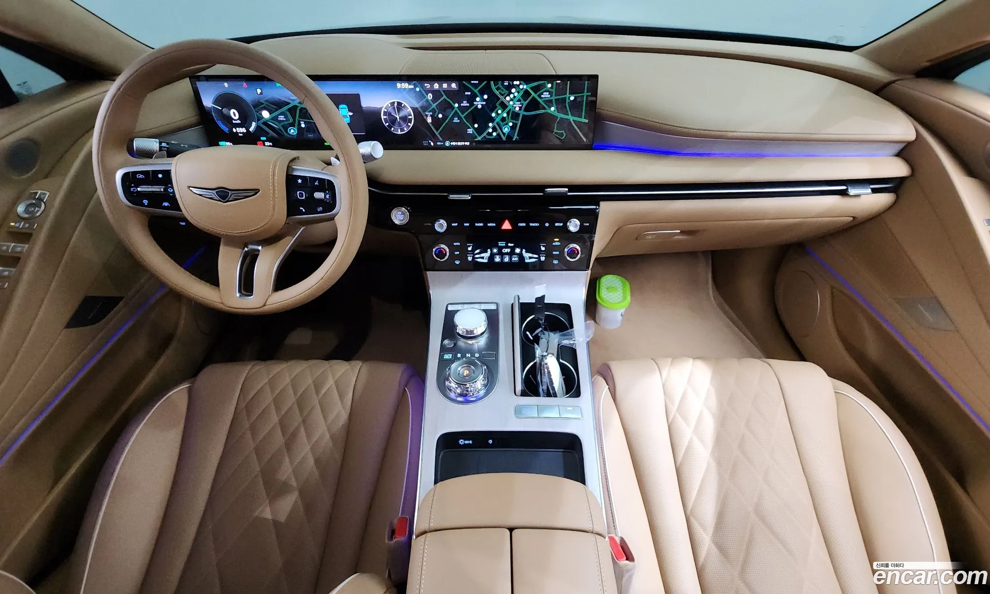 Genesis Electrified G80 2025 — 2