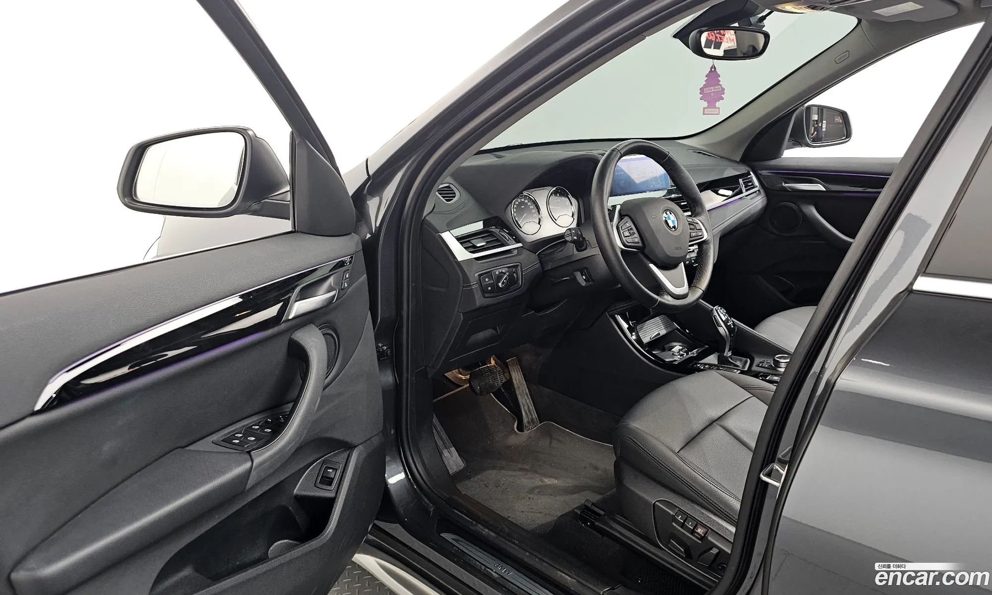 BMW X1 2022 WBA11DG08N5V08609 — 4