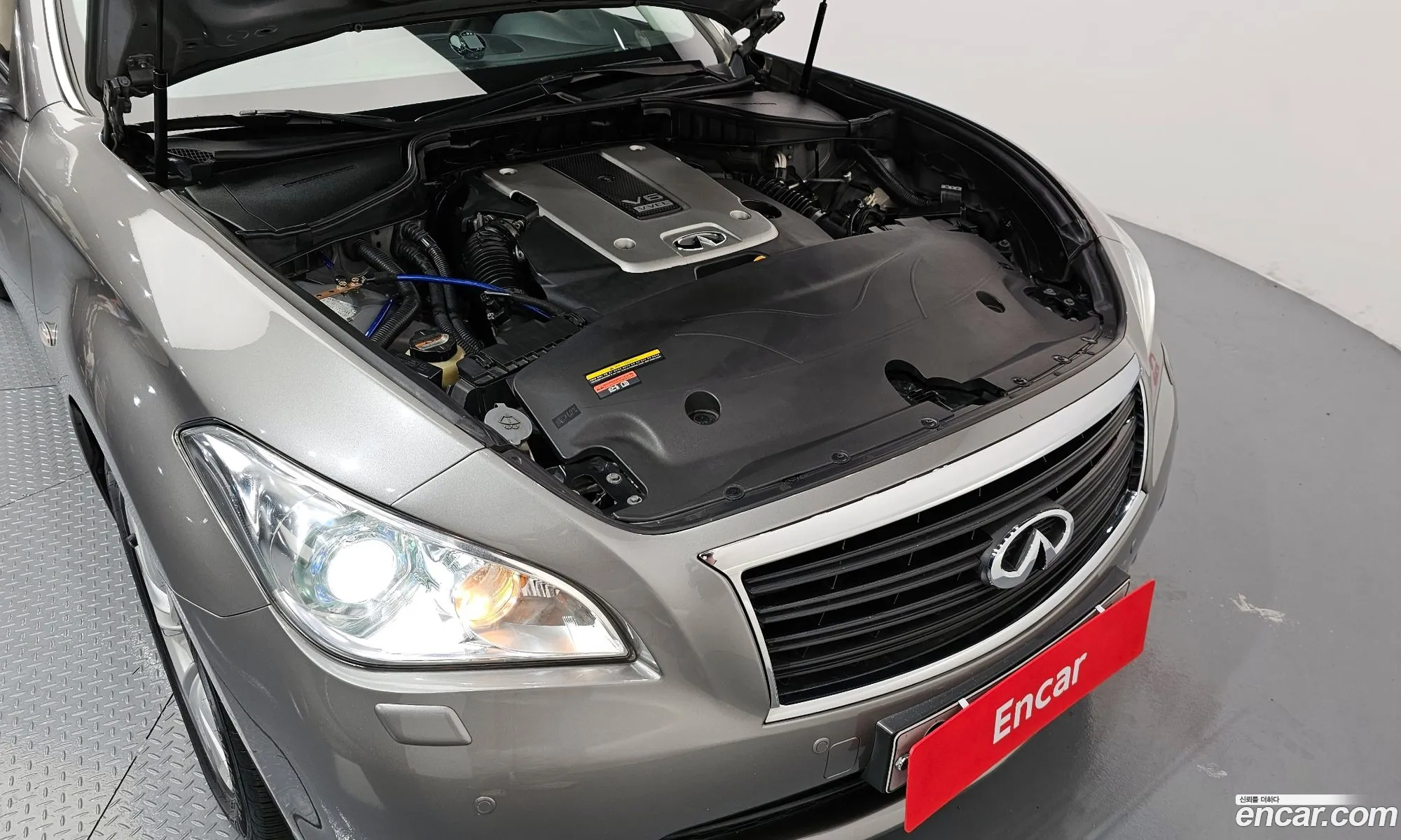 Infiniti M37