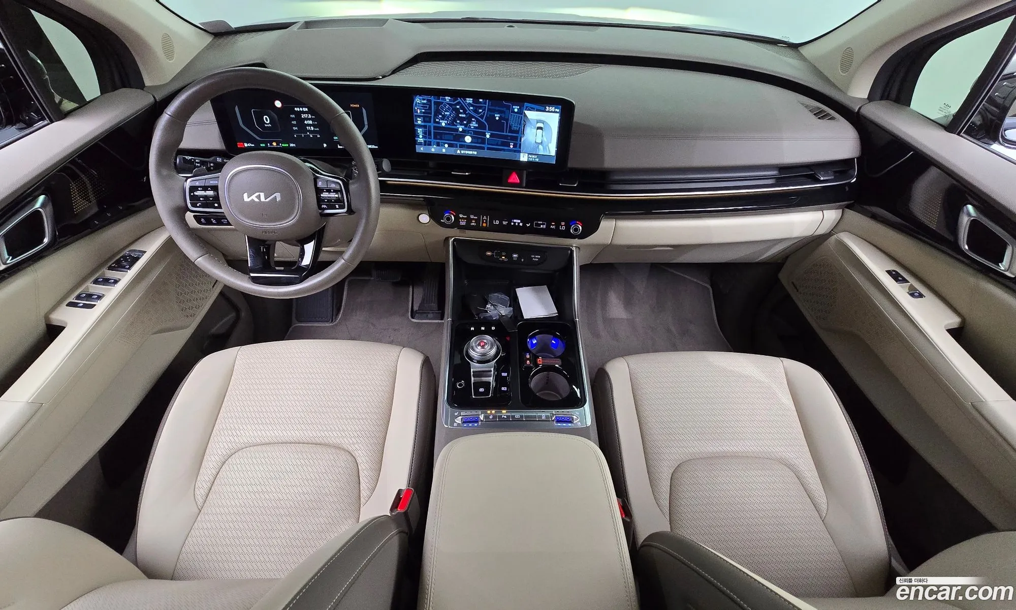 Kia Carnival 2024 — 4