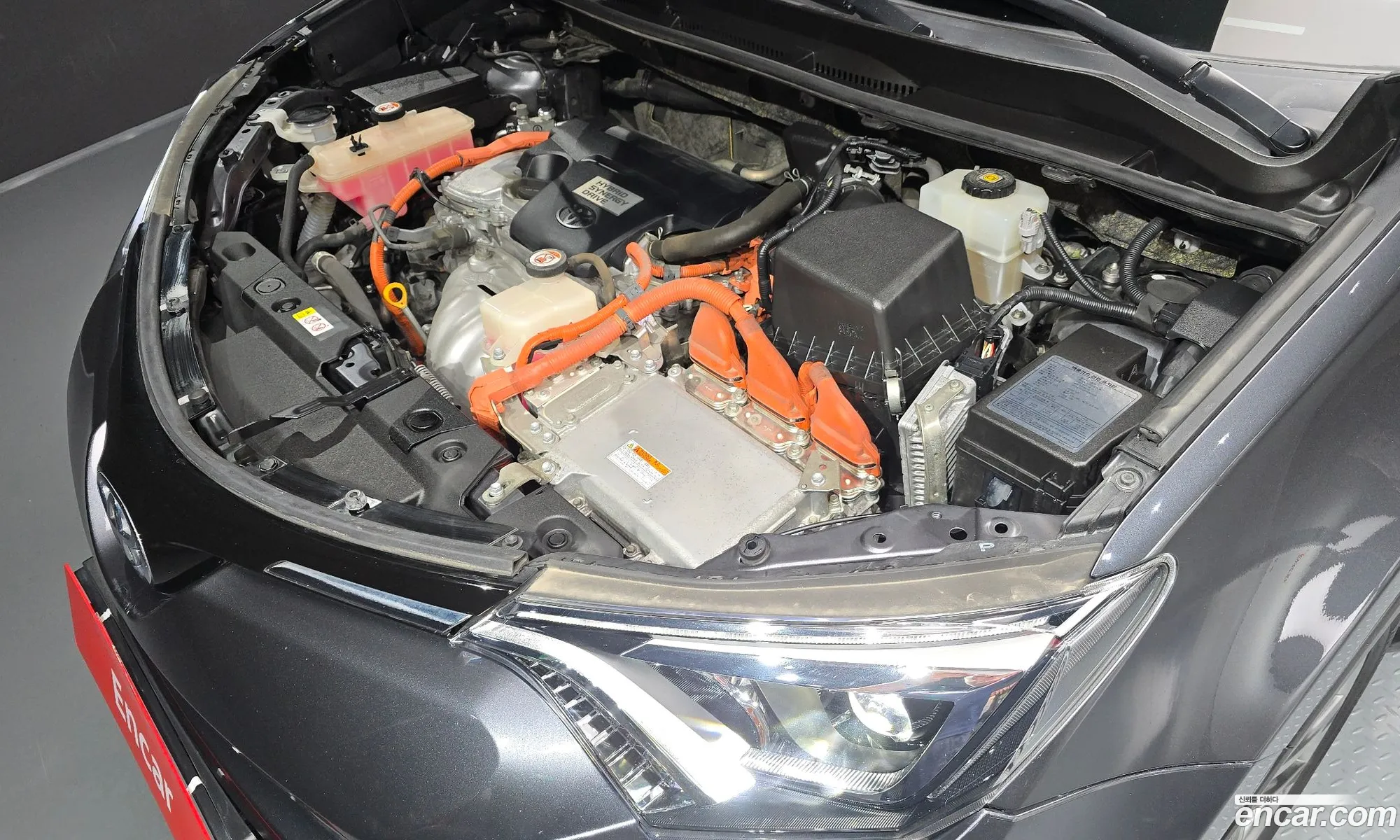Toyota RAV4 2018 — 24