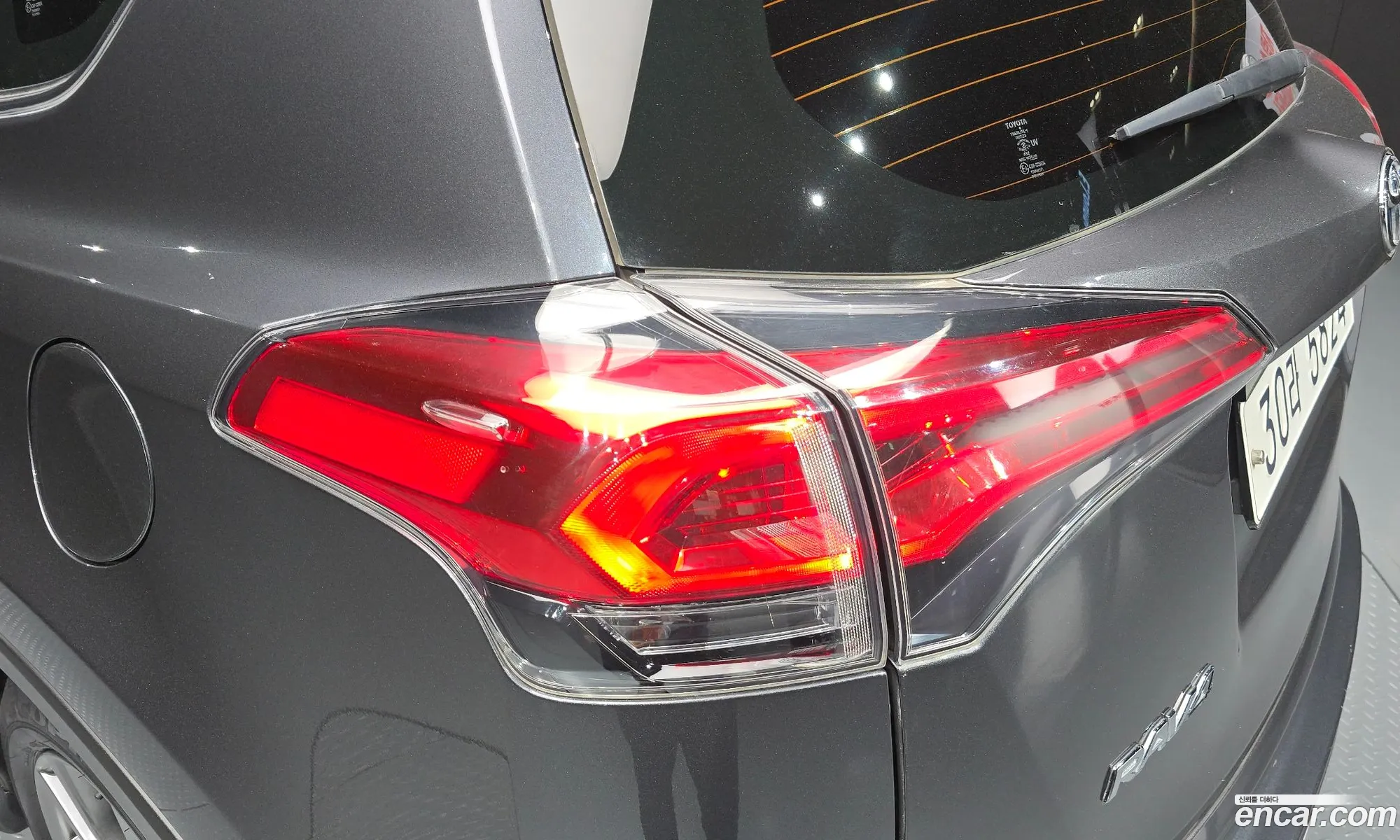 Toyota RAV4 2018 — 20