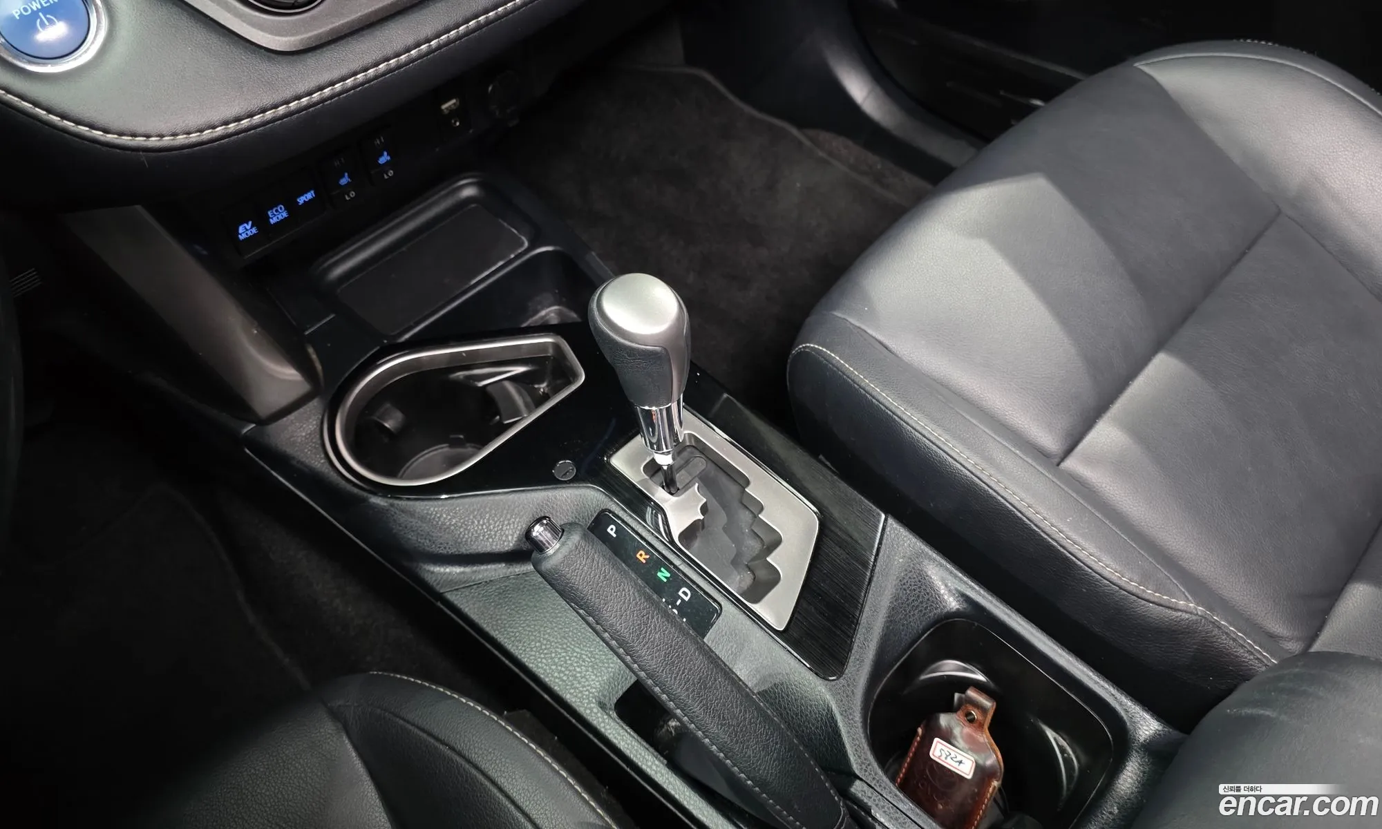 Toyota RAV4 2018 — 14