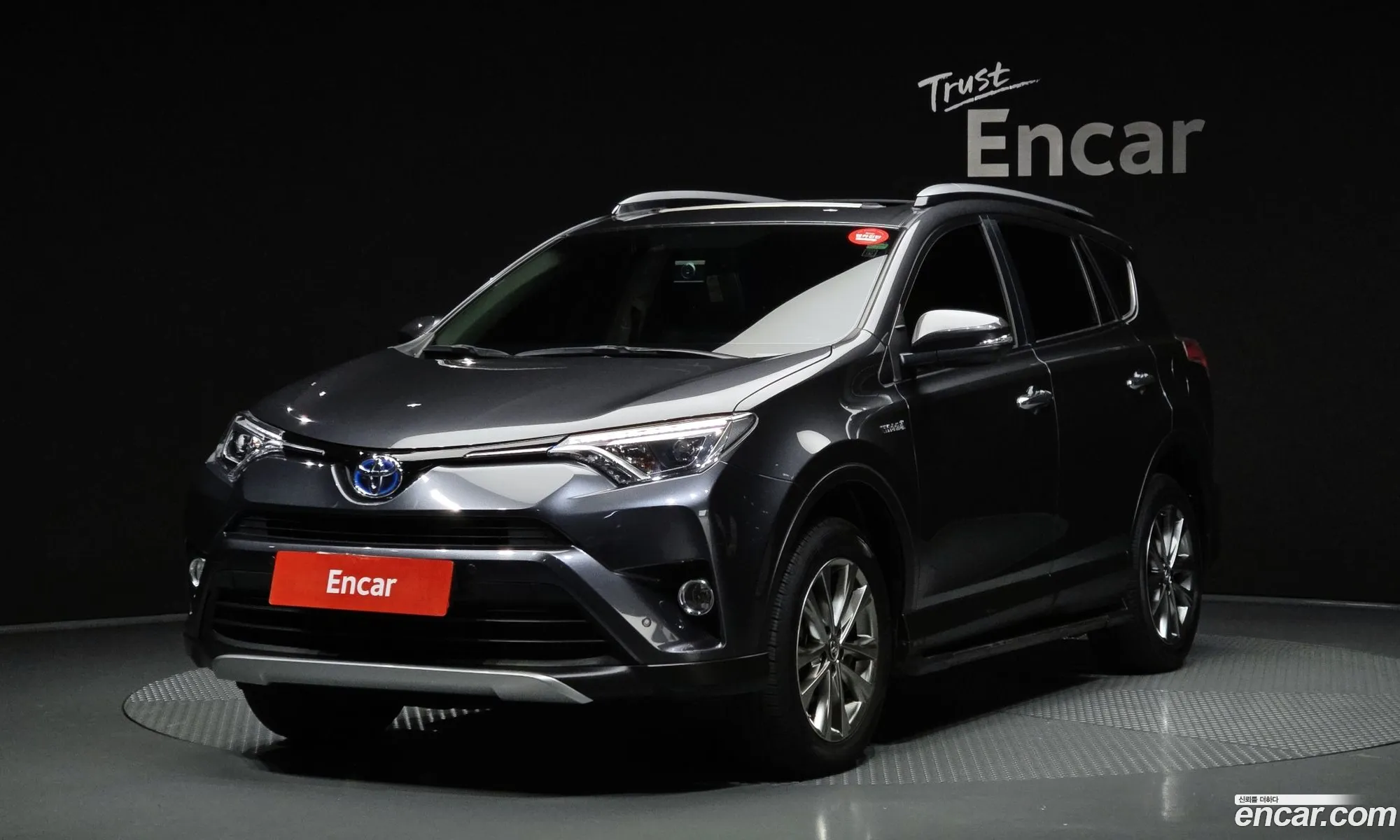 Toyota RAV4 2018 — 23