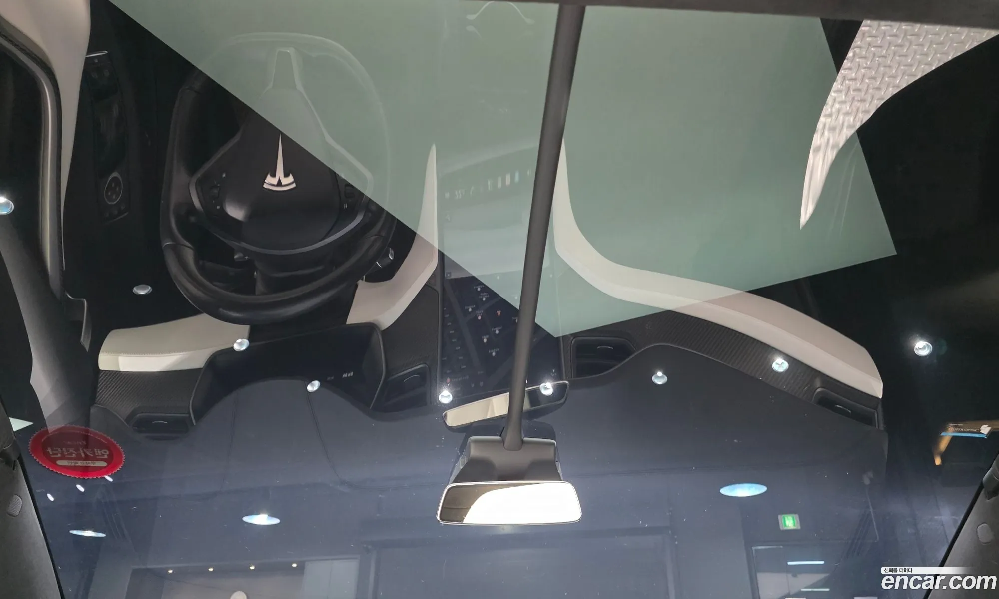 Tesla Model X 2018 5YJXCBE27JF126533 — 21