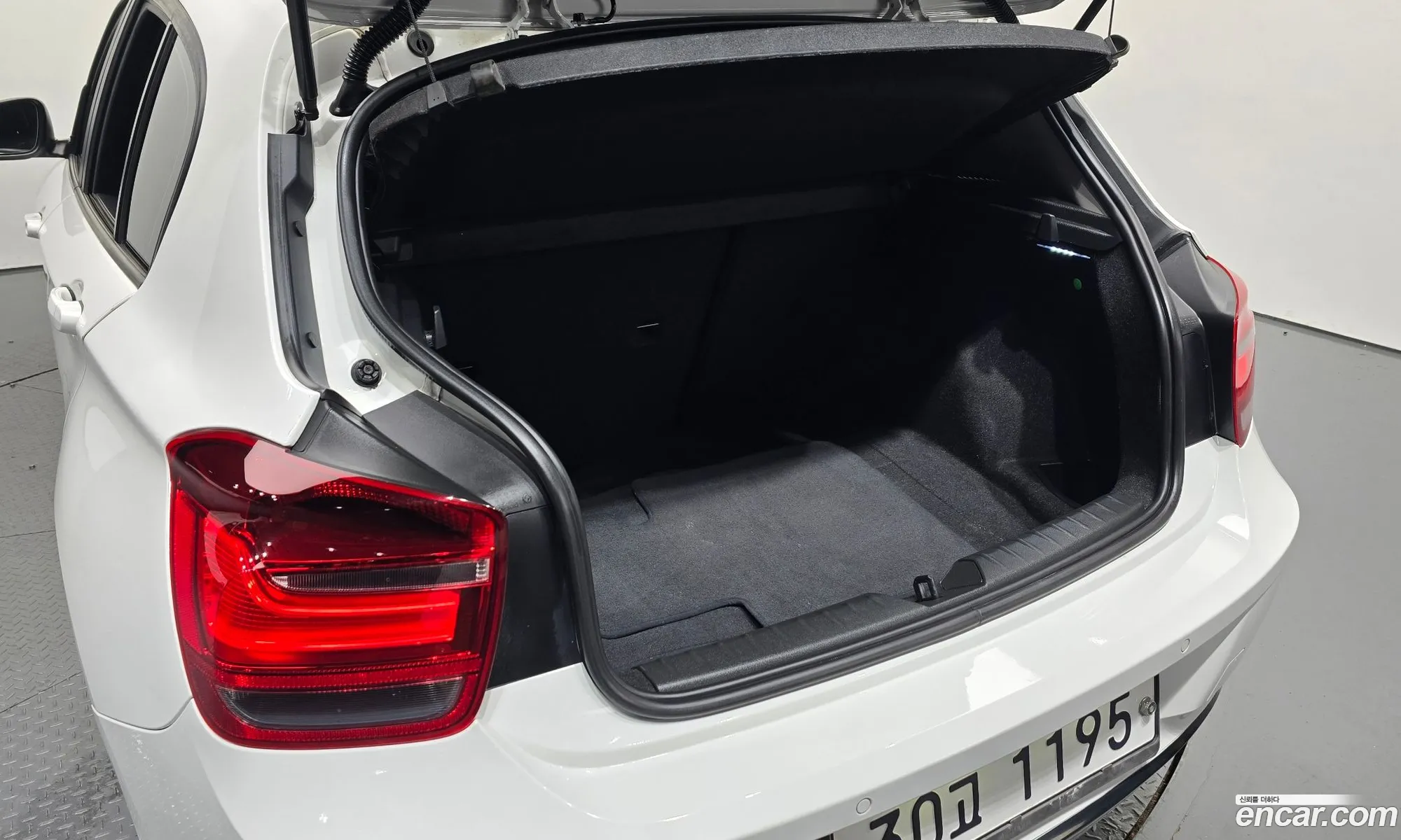 BMW 1 Series 2015 WBA1C1102FJ837512 — 16