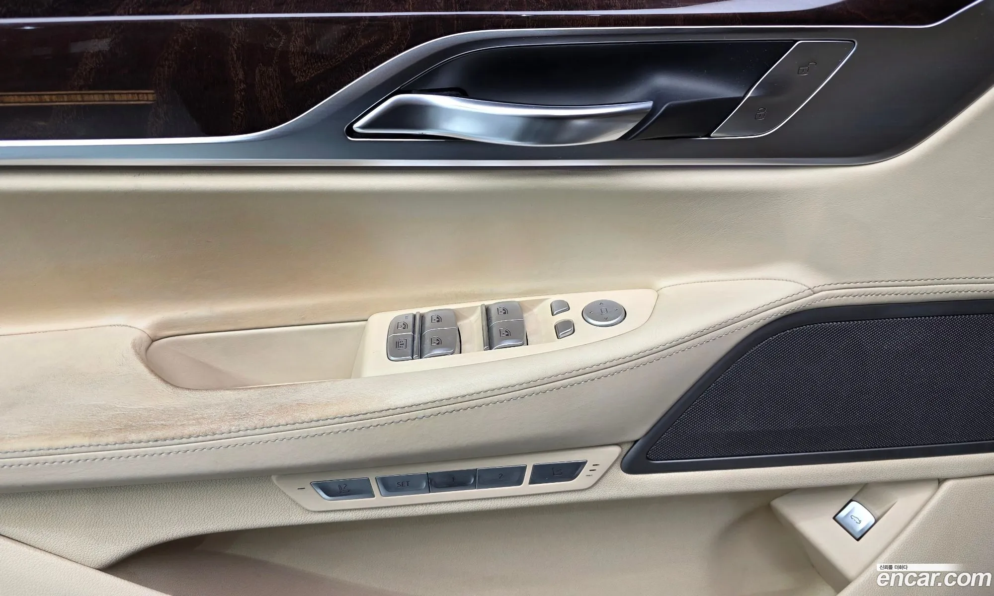 BMW 7 Series 2015 — 16