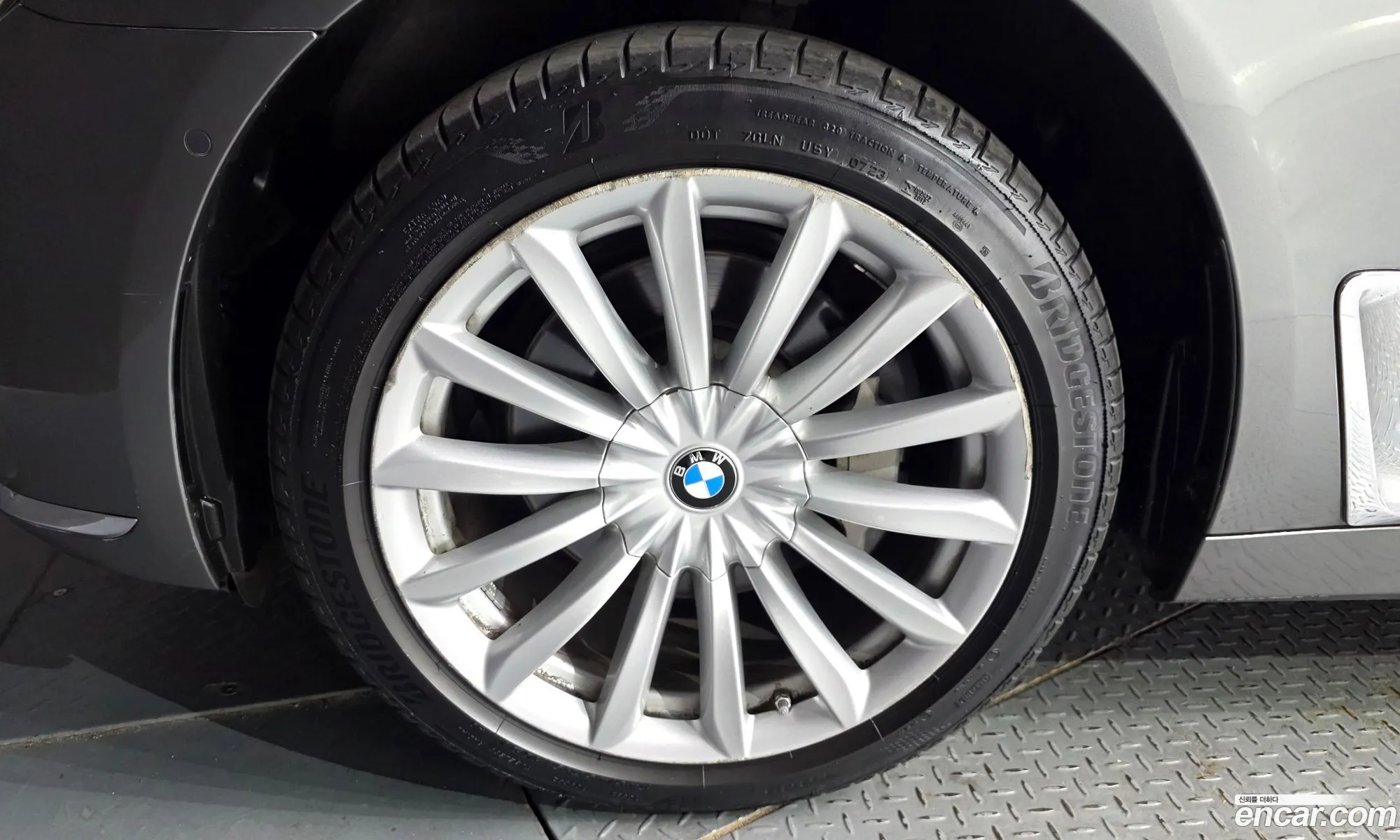 BMW 7 Series 2015 — 22