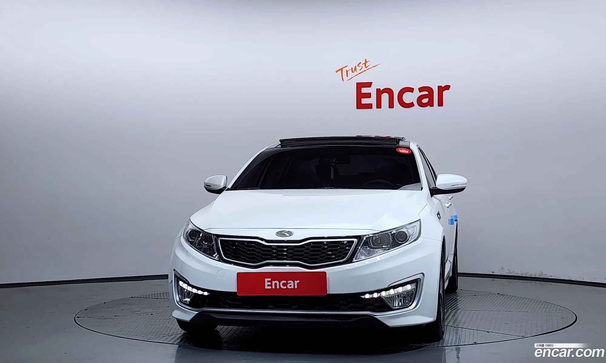 Kia K5 Hybrid 2011 — 4
