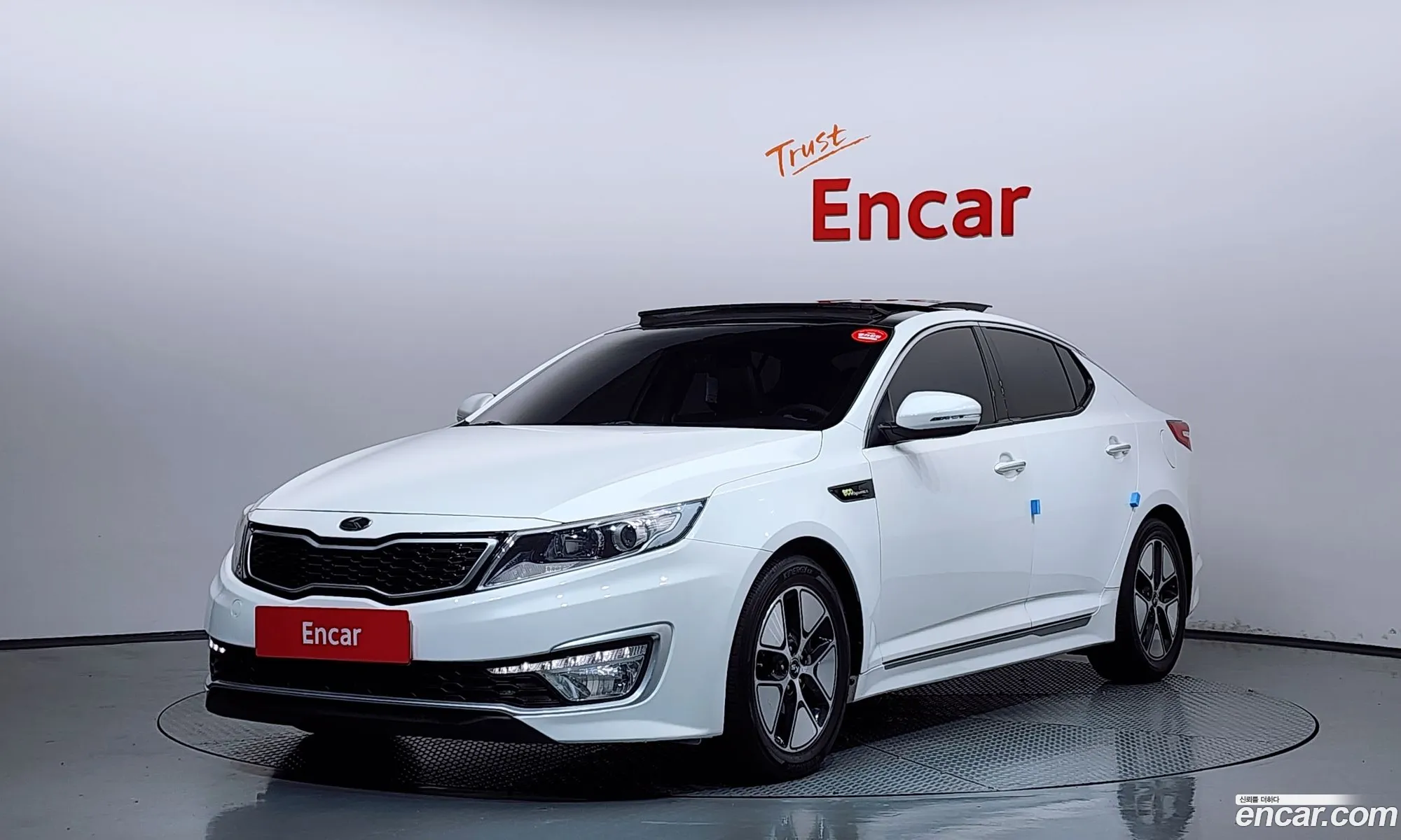 Kia K5 Hybrid 2011 — 3