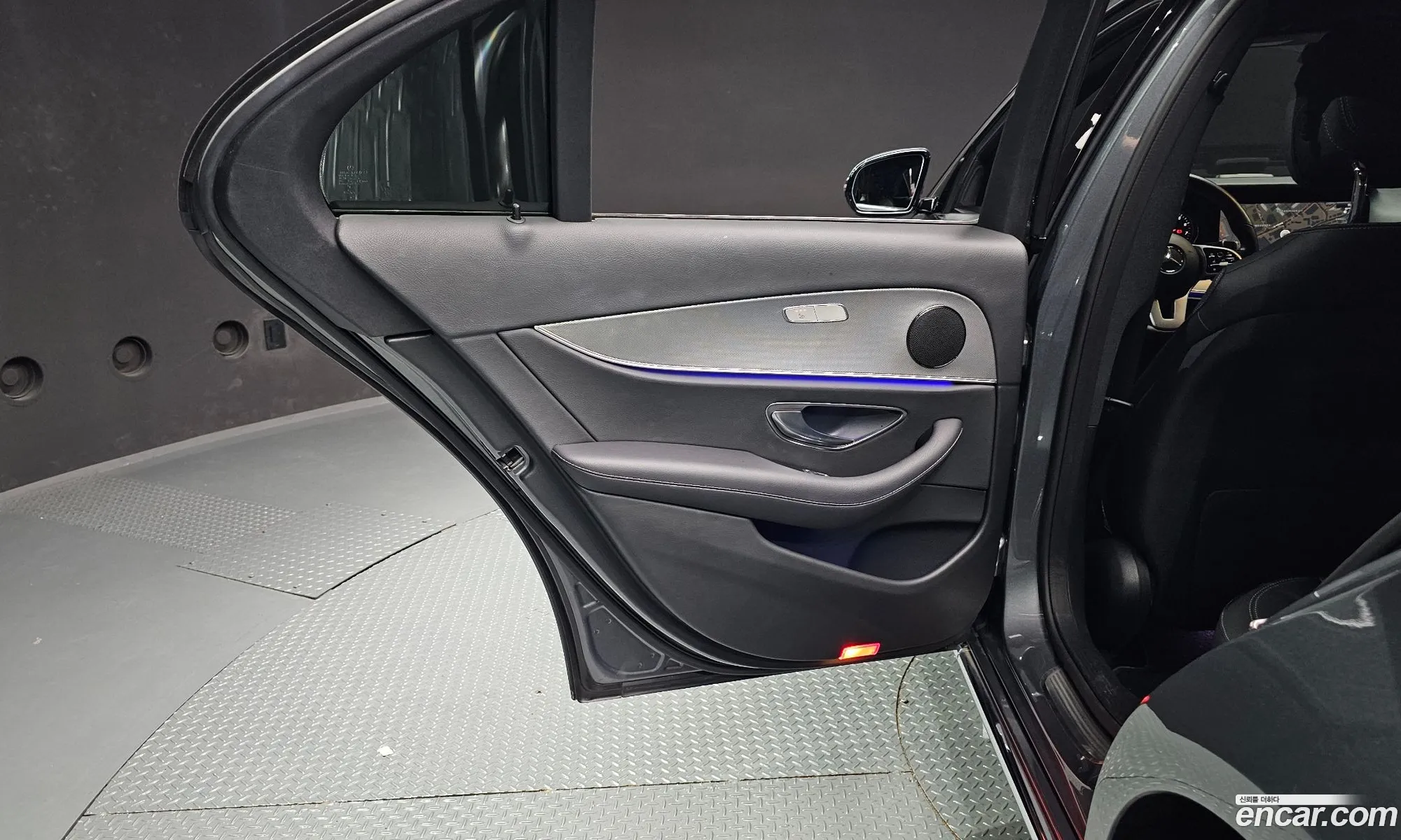 Mercedes-Benz E-Class W213 2018 — 3