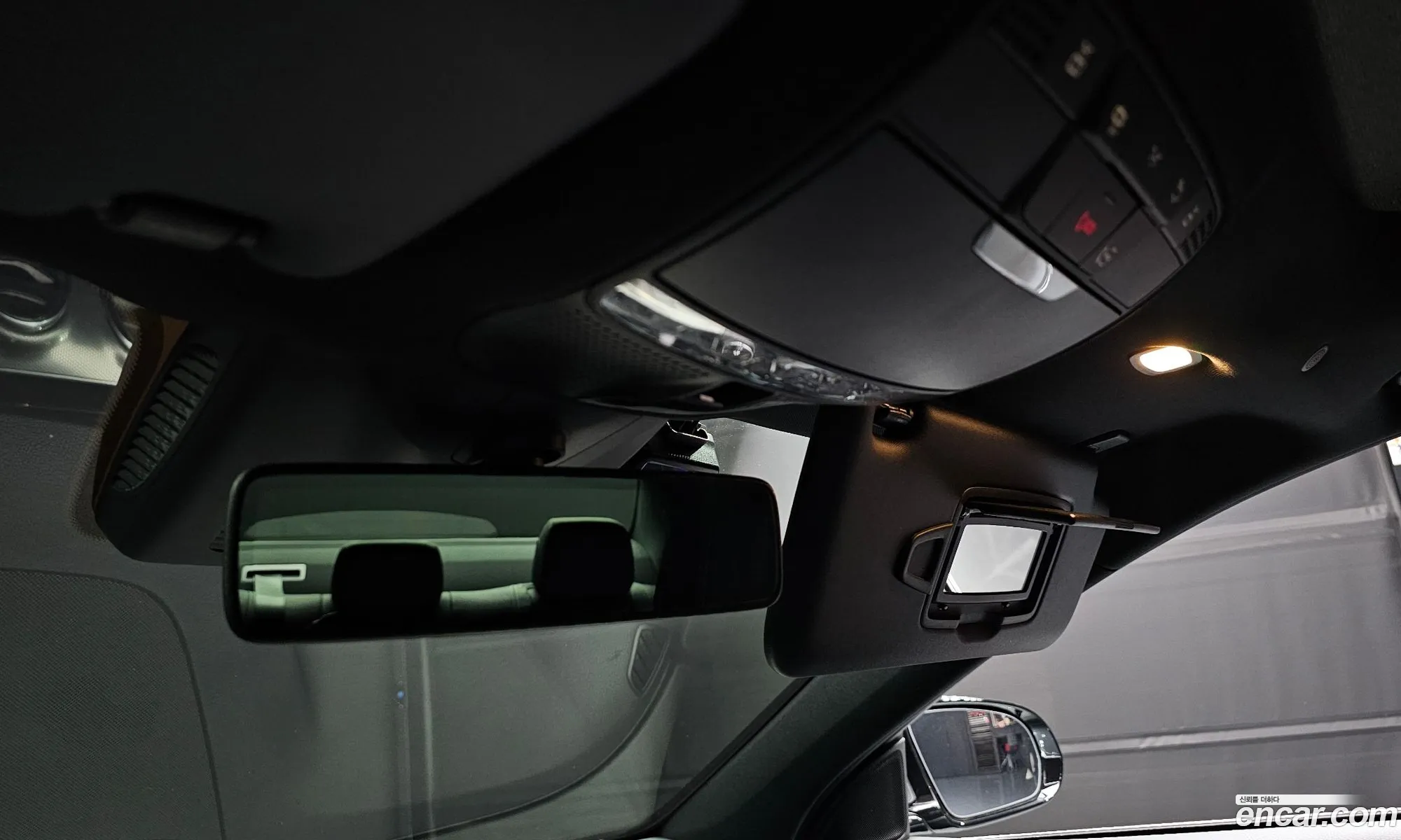Mercedes-Benz E-Class W213 2018 — 12