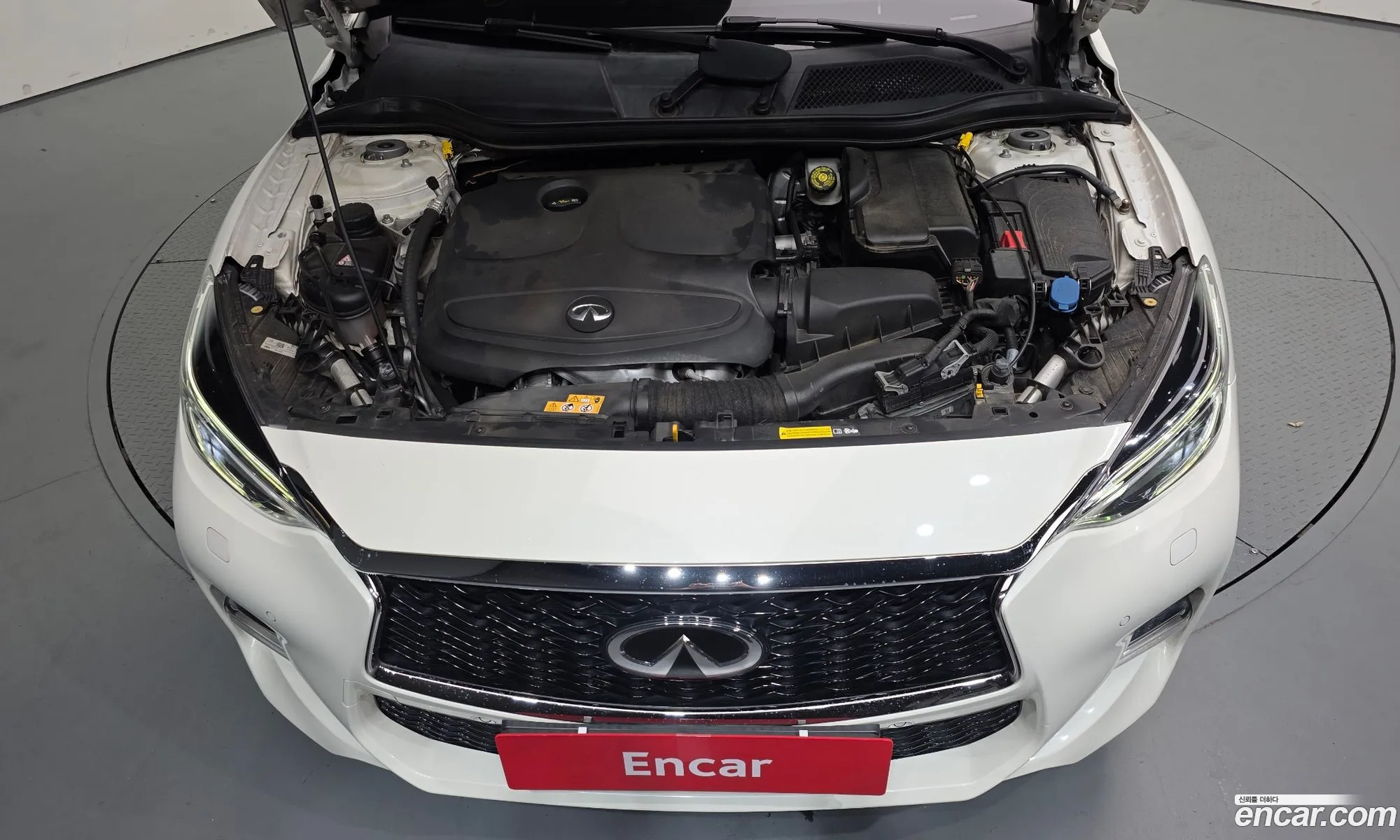Infiniti Q30 2017 SJKCH53E6HA045392 — 19