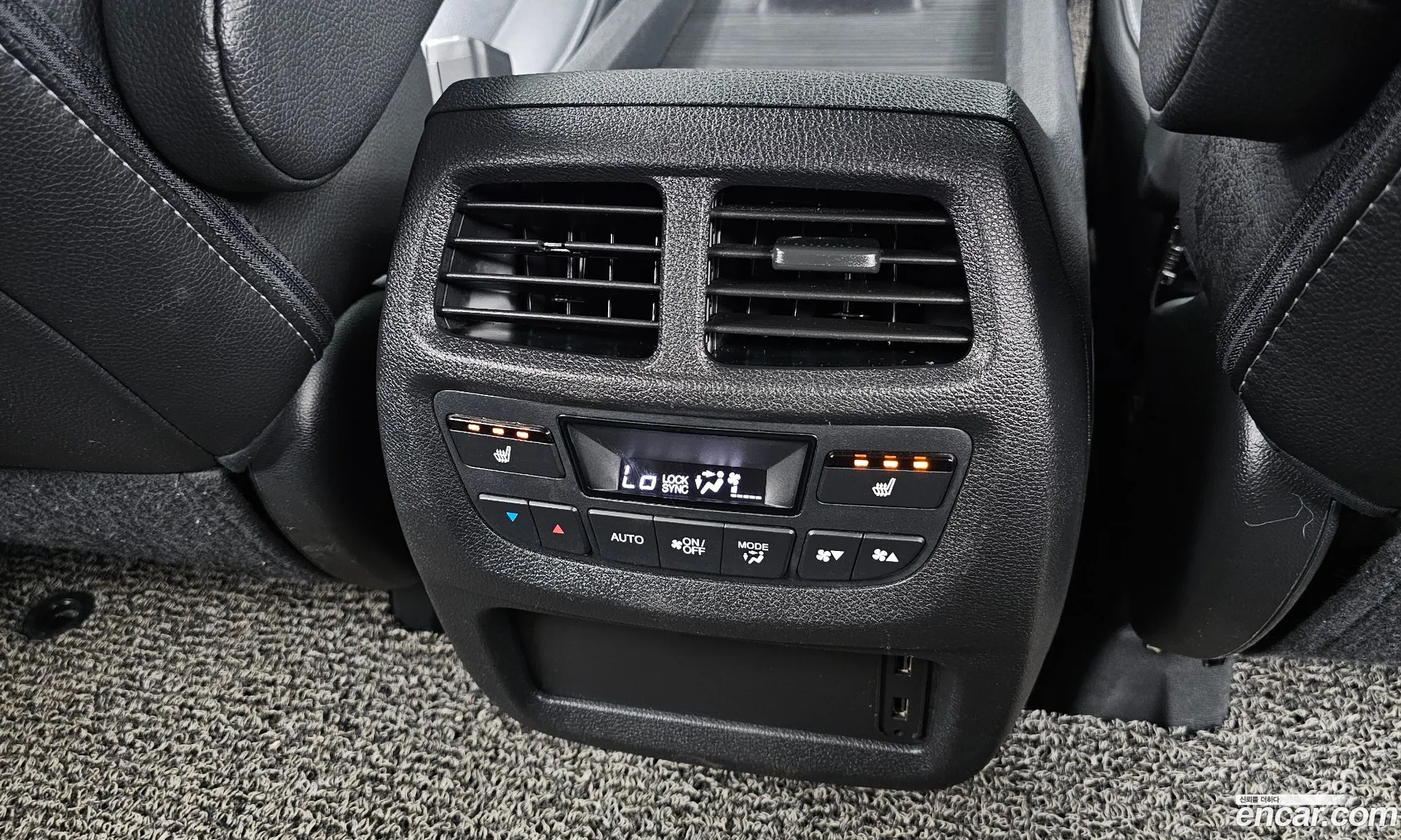 Honda Pilot 2016 5FNYF6850GB201740 — 18