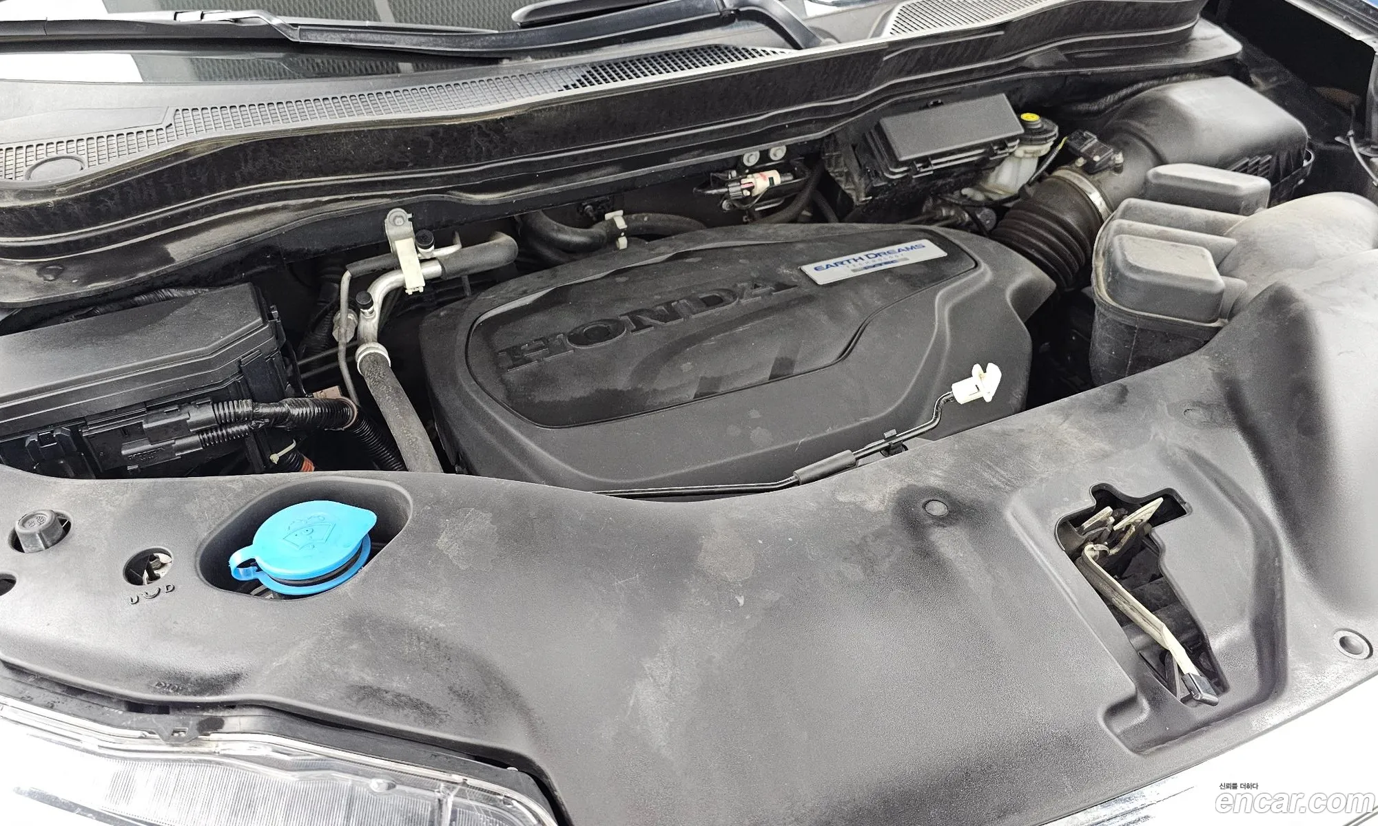 Honda Pilot 2016 5FNYF6850GB201740 — 7