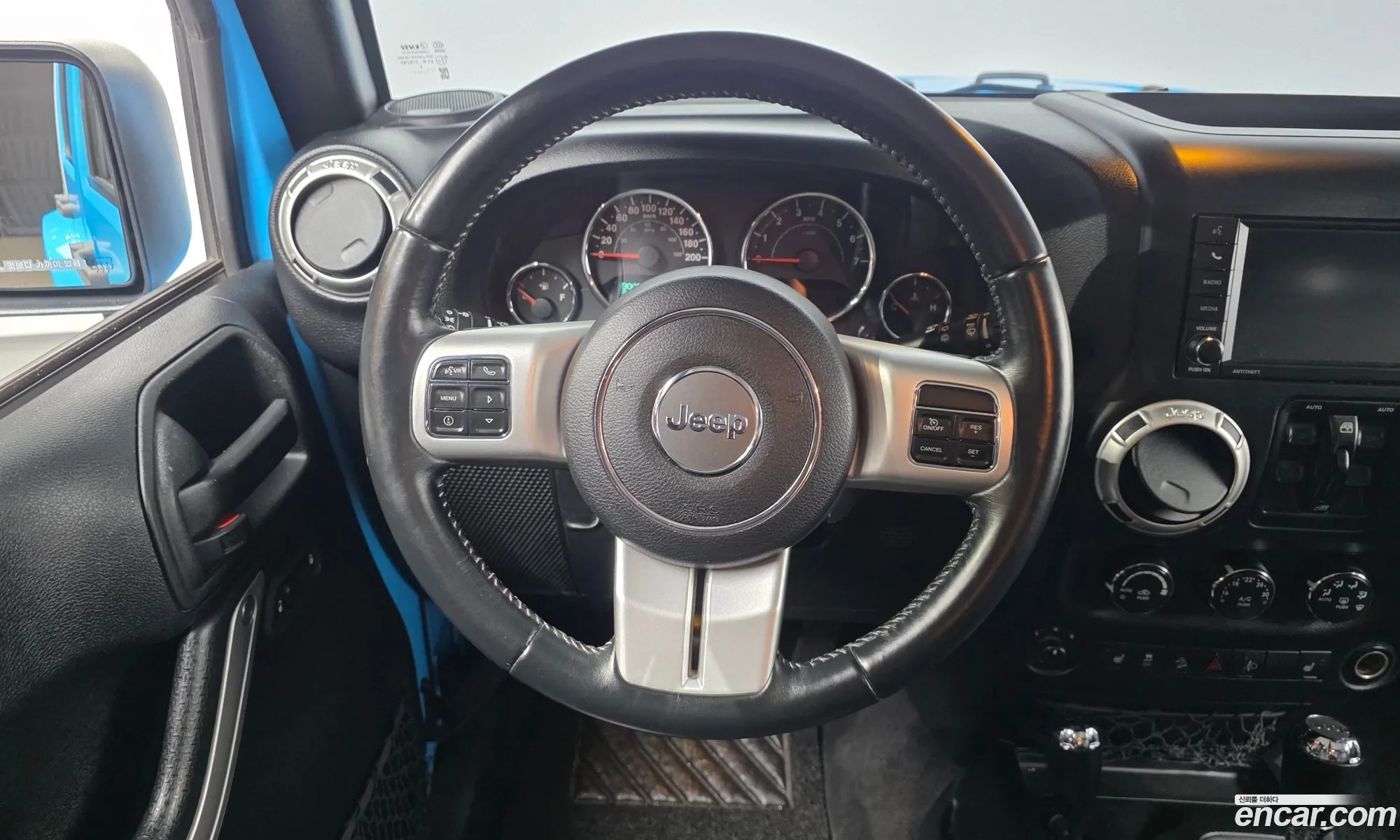Jeep Wrangler 2017 1C4HJWEG3HL695870 — 9