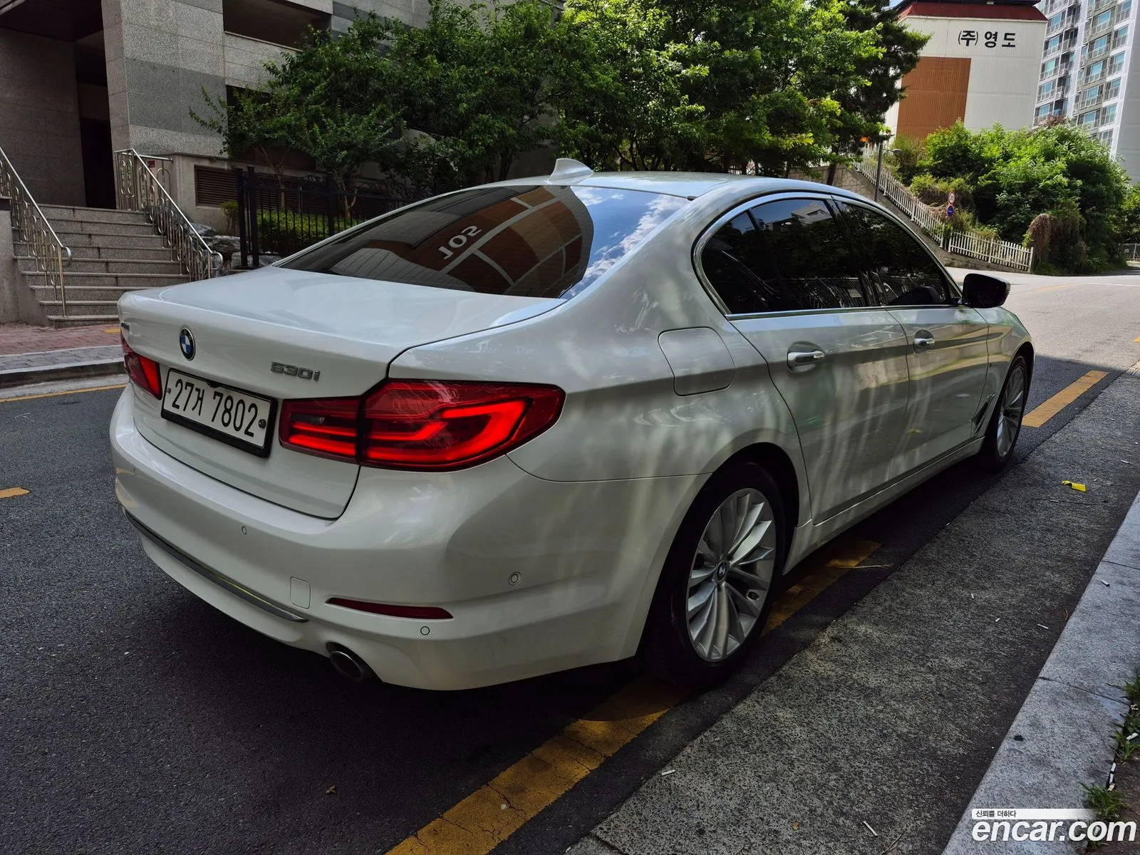 BMW 5 Series 2018 — 9