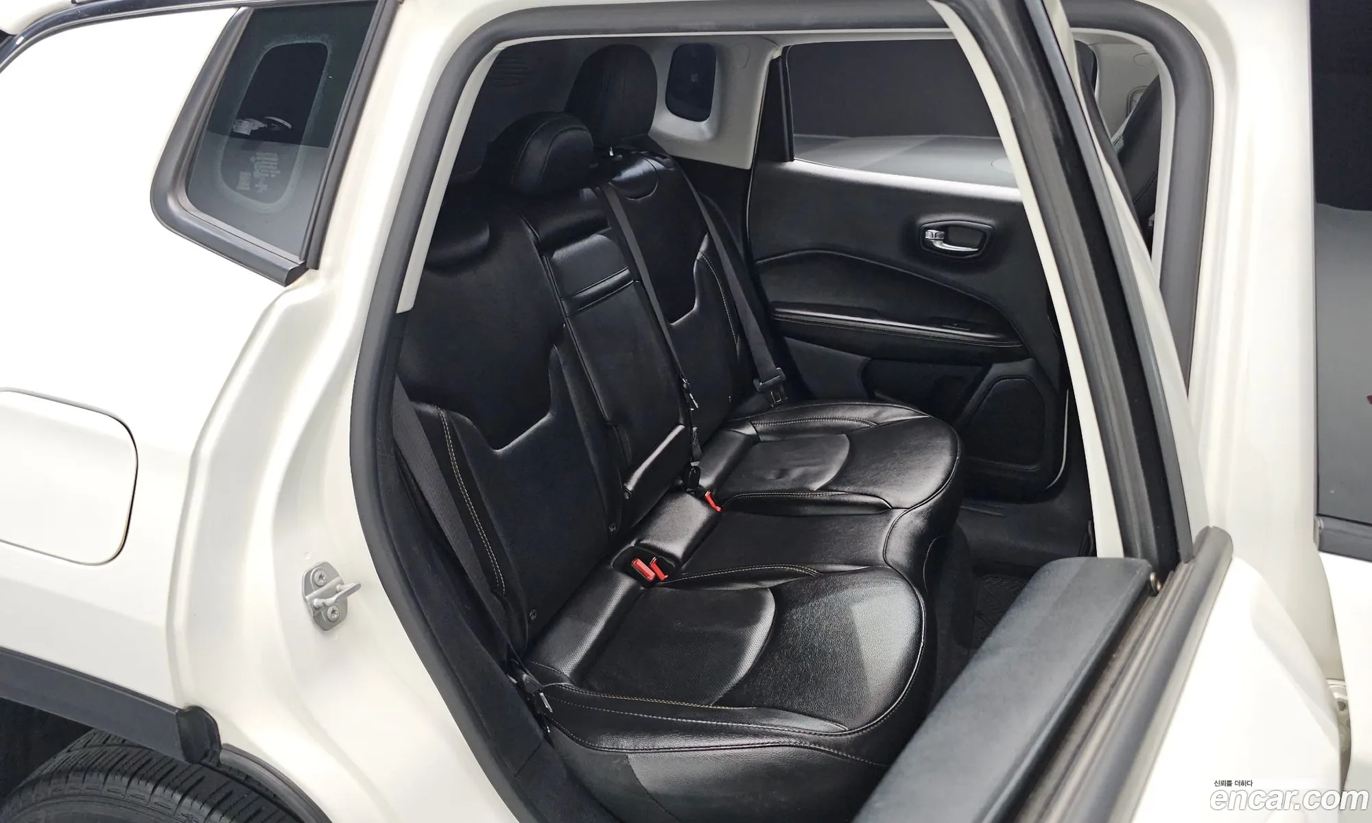 Jeep Compass 2019 — 17