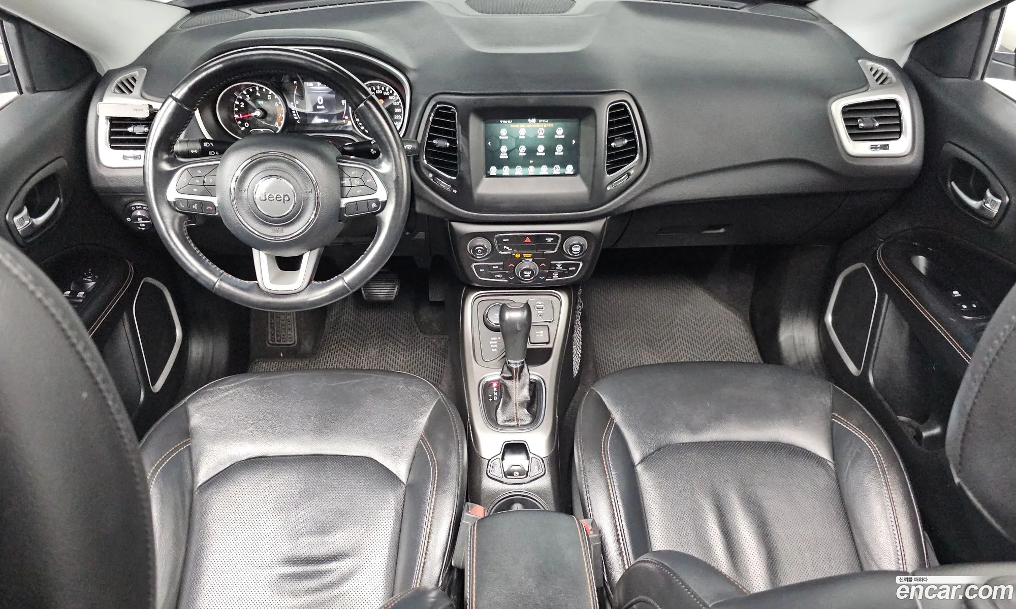 Jeep Compass 2019 — 31