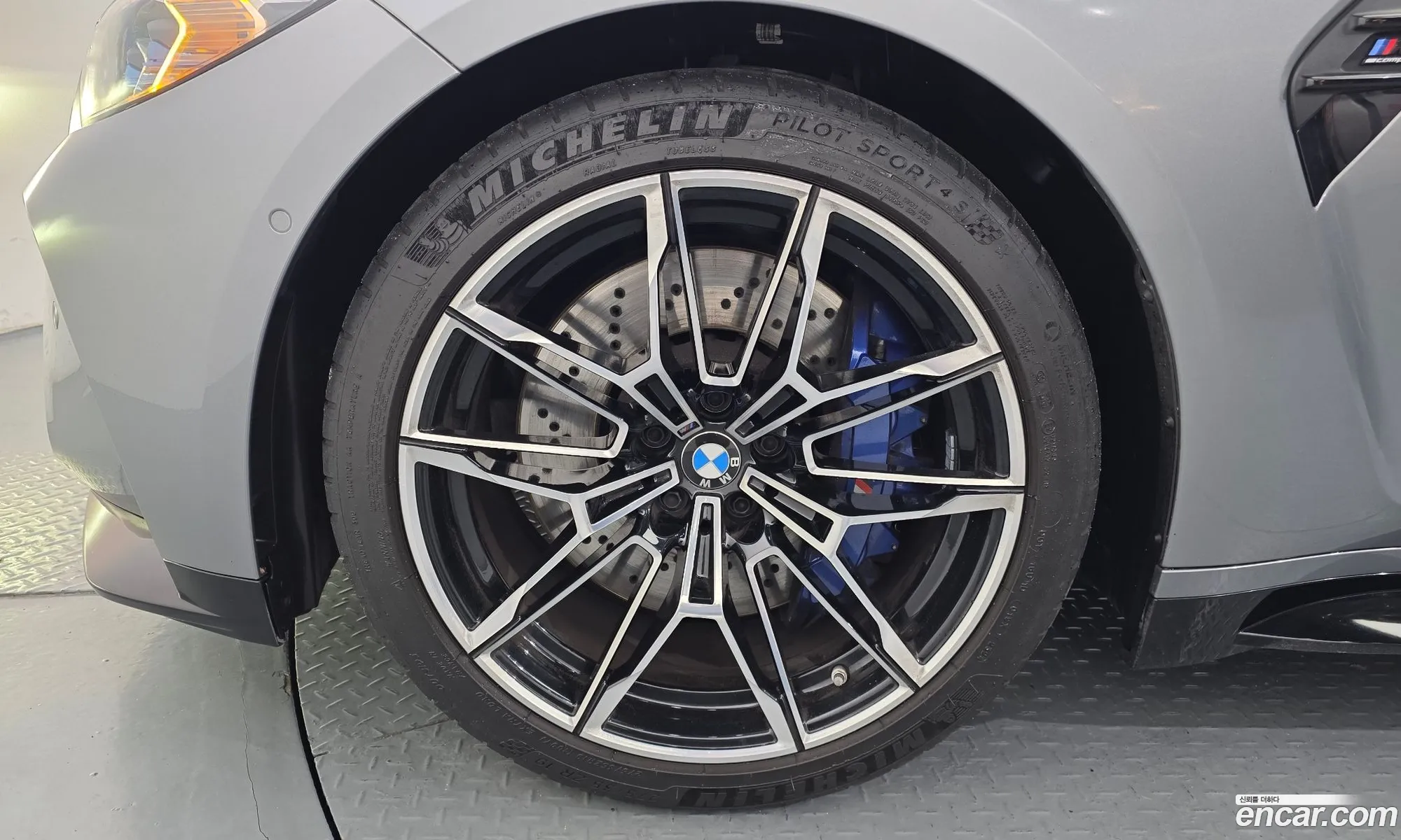 BMW M3 2022 WBS41AY05NFM38020 — 4