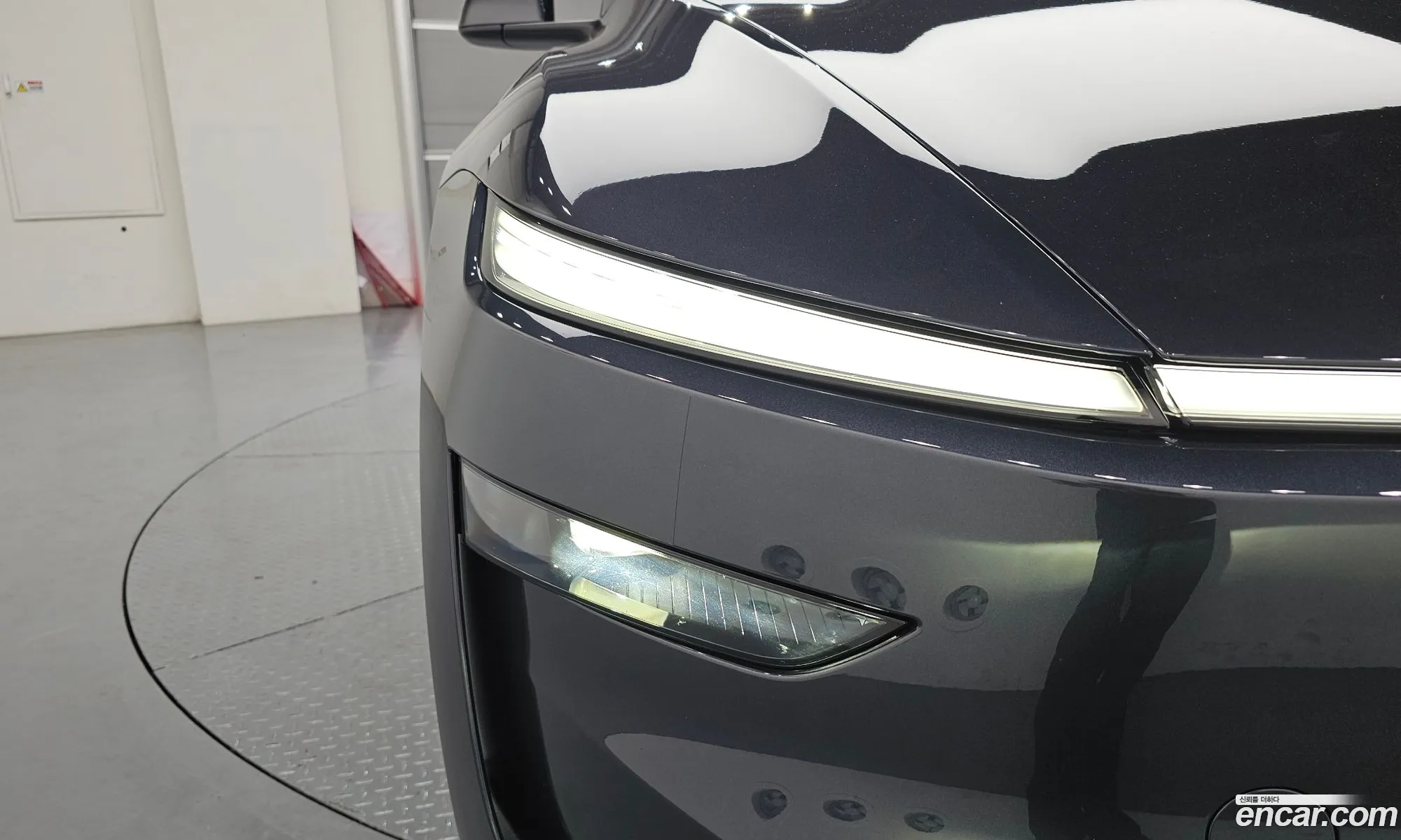 Tesla Model Y 2026 LRWYGCEK9TC682855 — 9