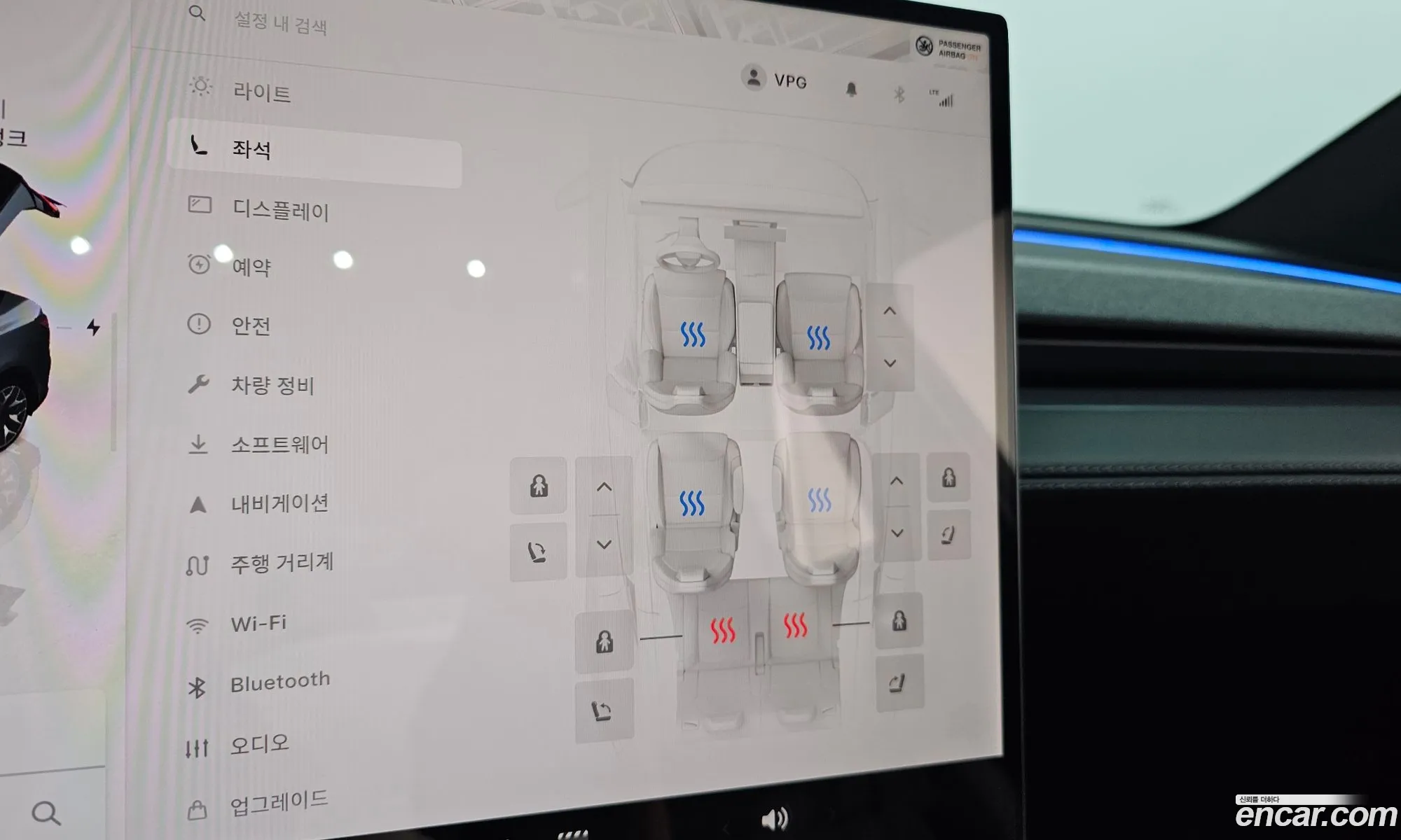 Tesla Model Y 2026 LRWYGCEK9TC682855 — 5